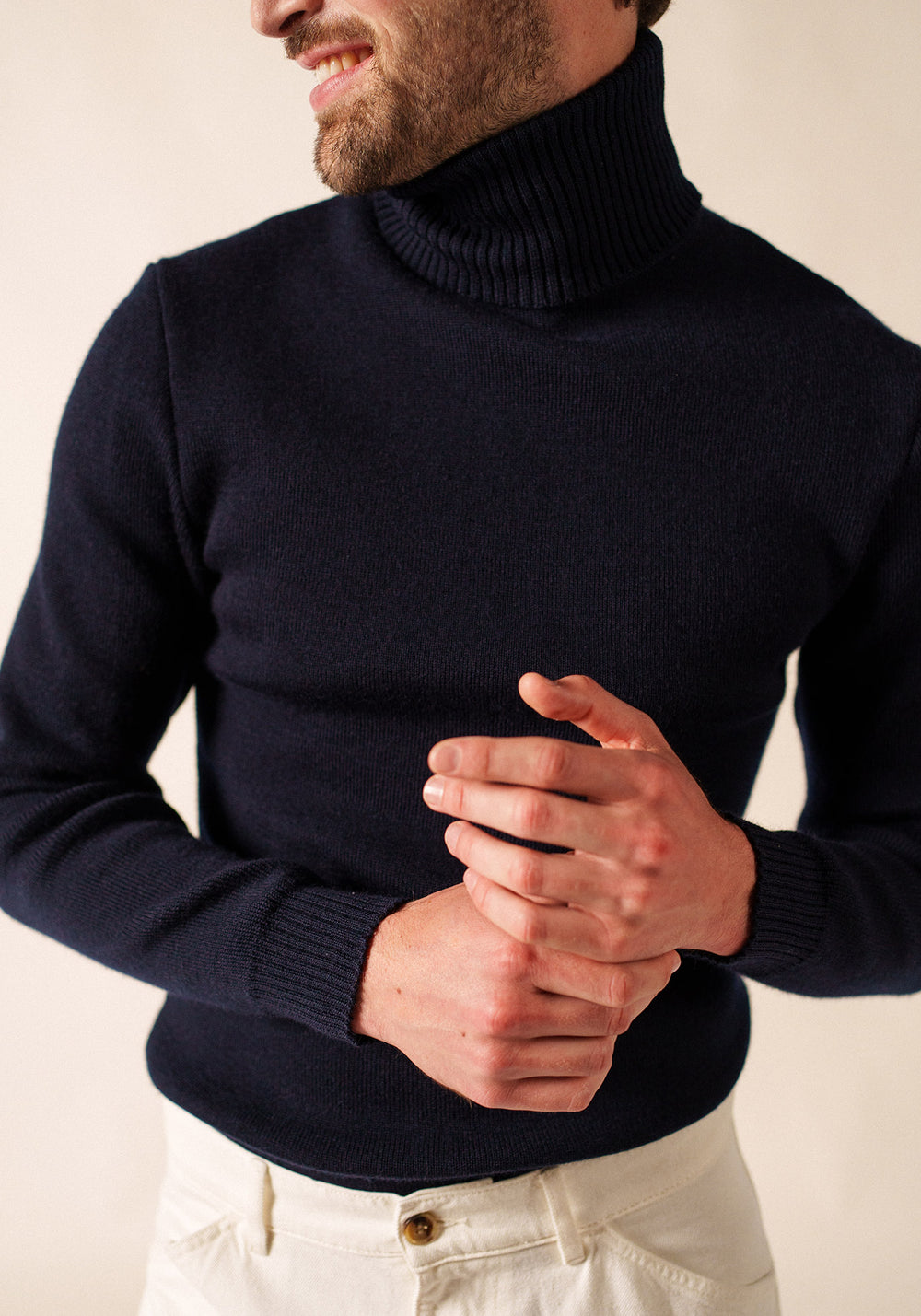 ROULE Wool Turtleneck (NAVY)