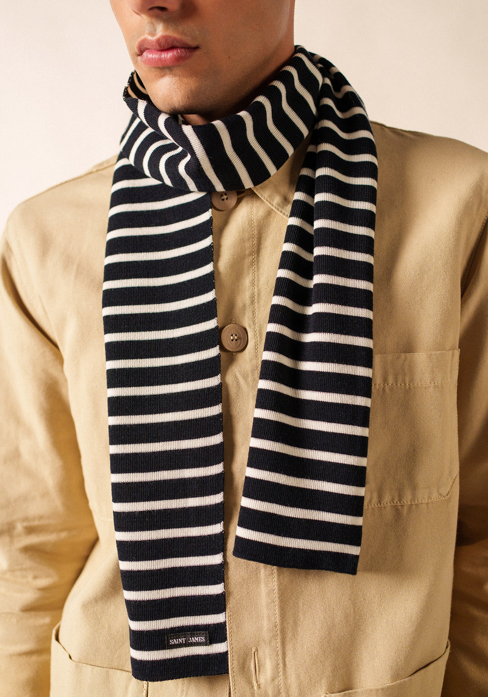 DUGUAY Striped Wool Scarf (NAVY / IVORY)
