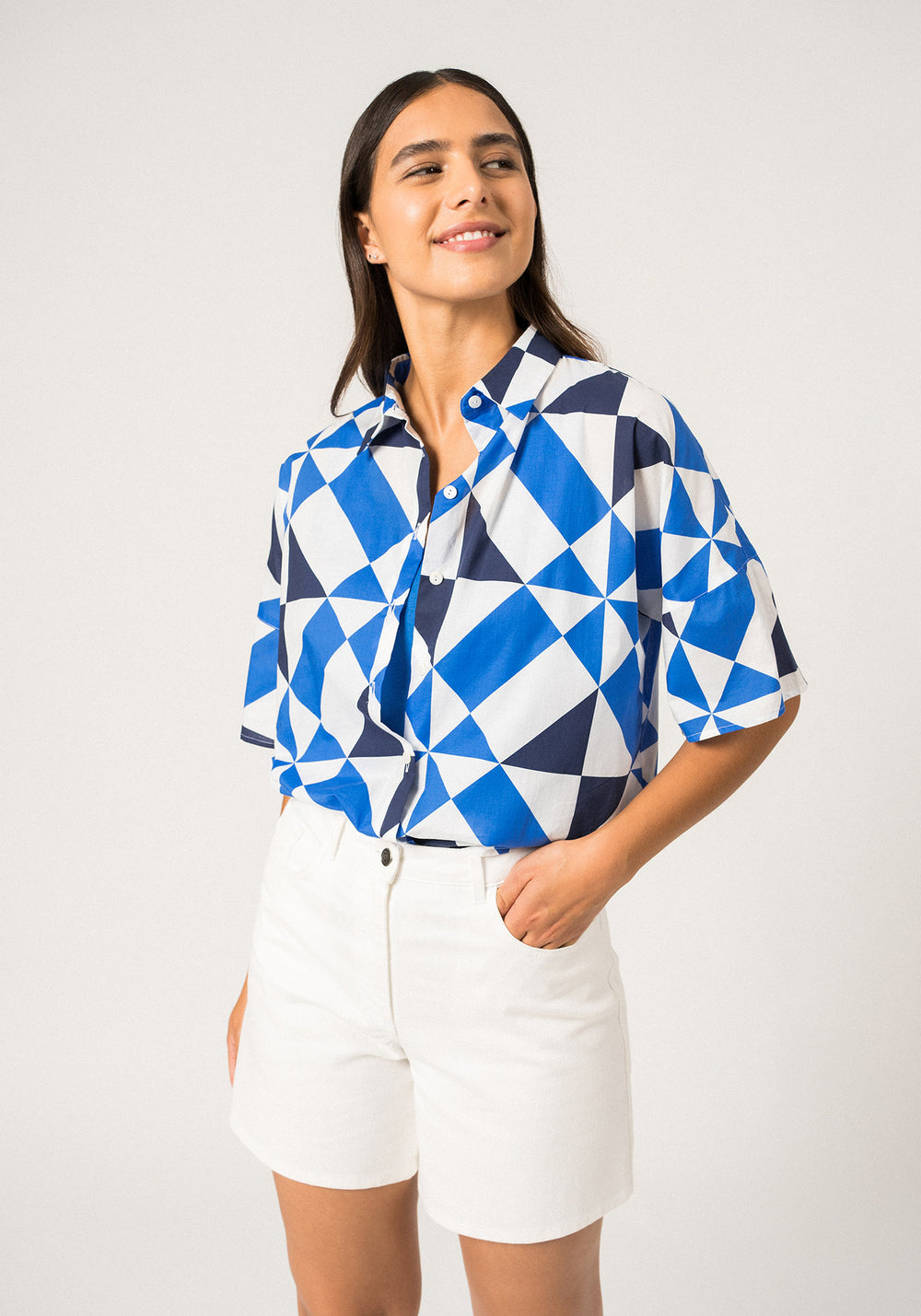 LUCIE Oversized Shirt (WHITE / MER BLUE / NAVY)