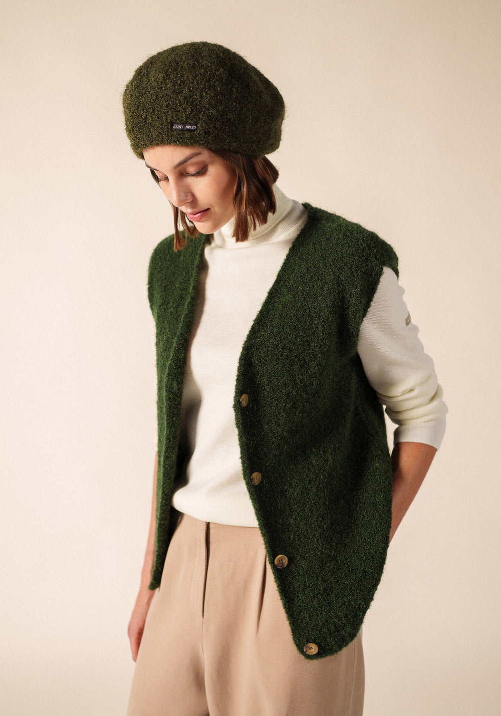 PARISIAN BERET Knit Bouclé Beret (MOSS GREEN)