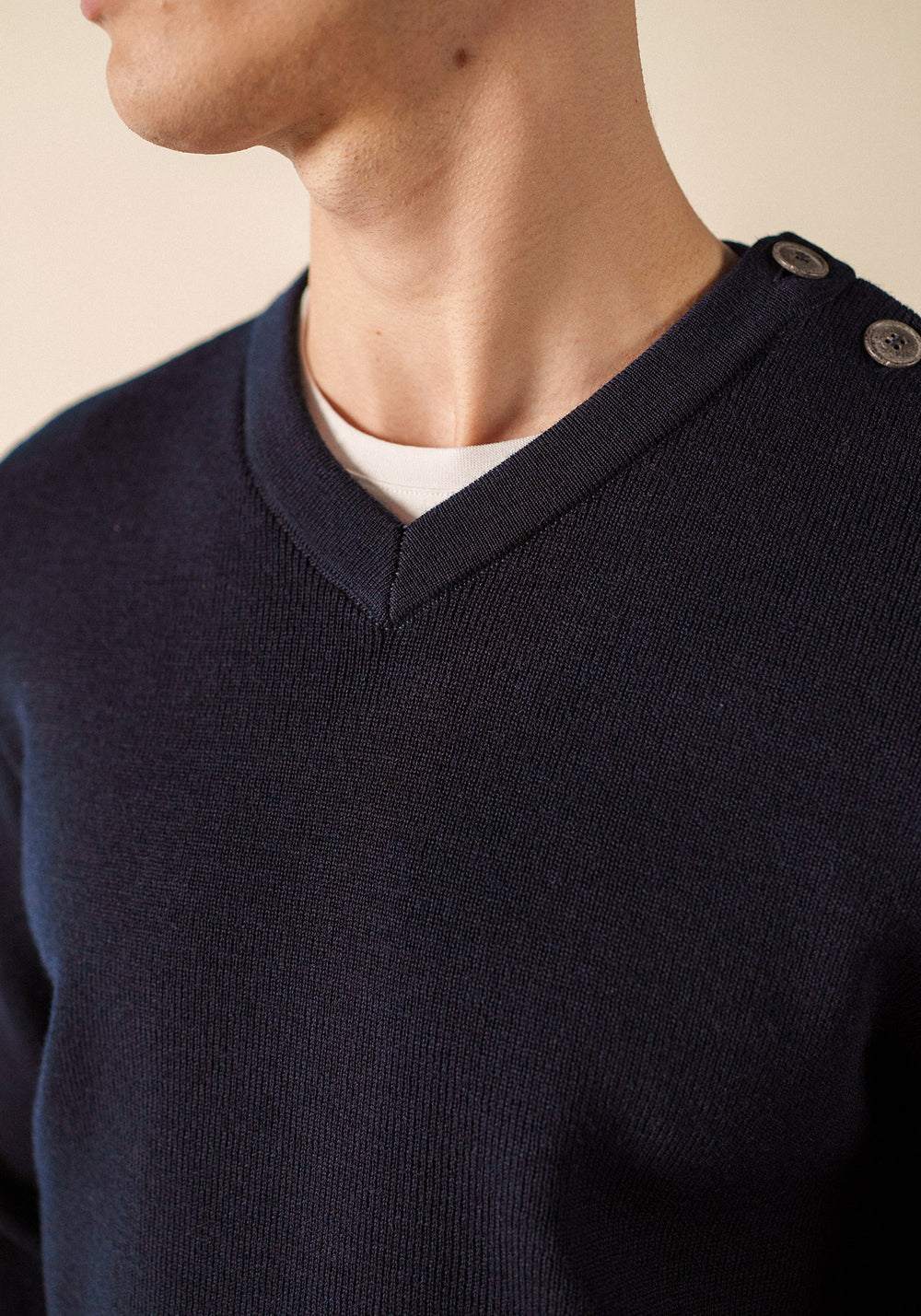 Cancale V-neck wool sweater (NAVY)