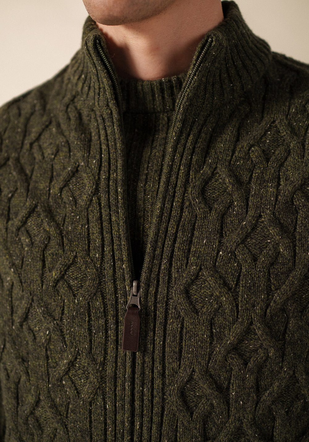 PERTH Vest (MOSS GREEN MELANGE)