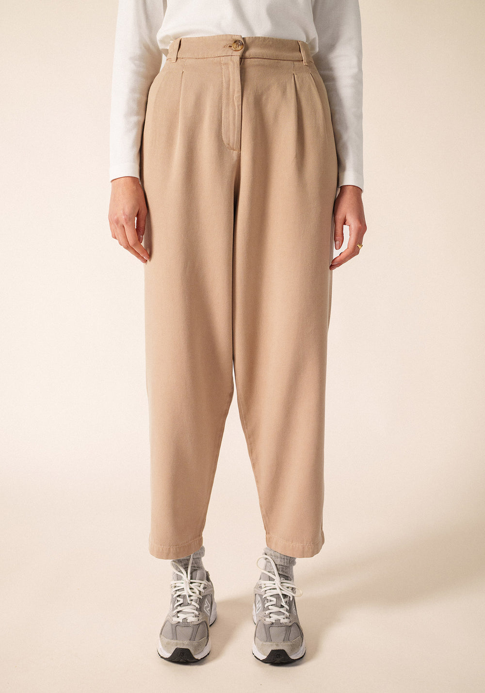 BARREL Pants (DARK BEIGE)