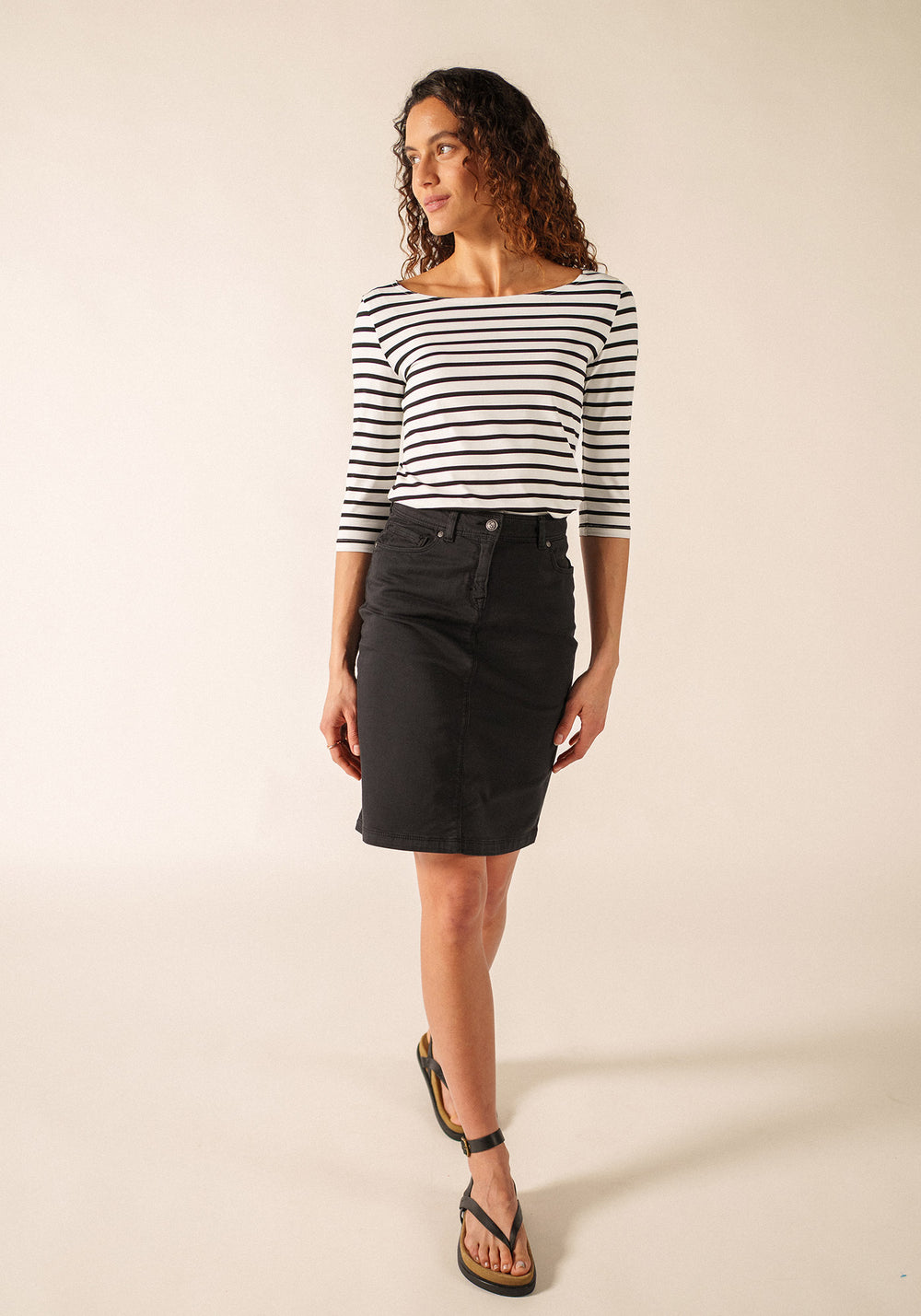 Garde-Cote III Anti UV Top (WHITE / BLACK)