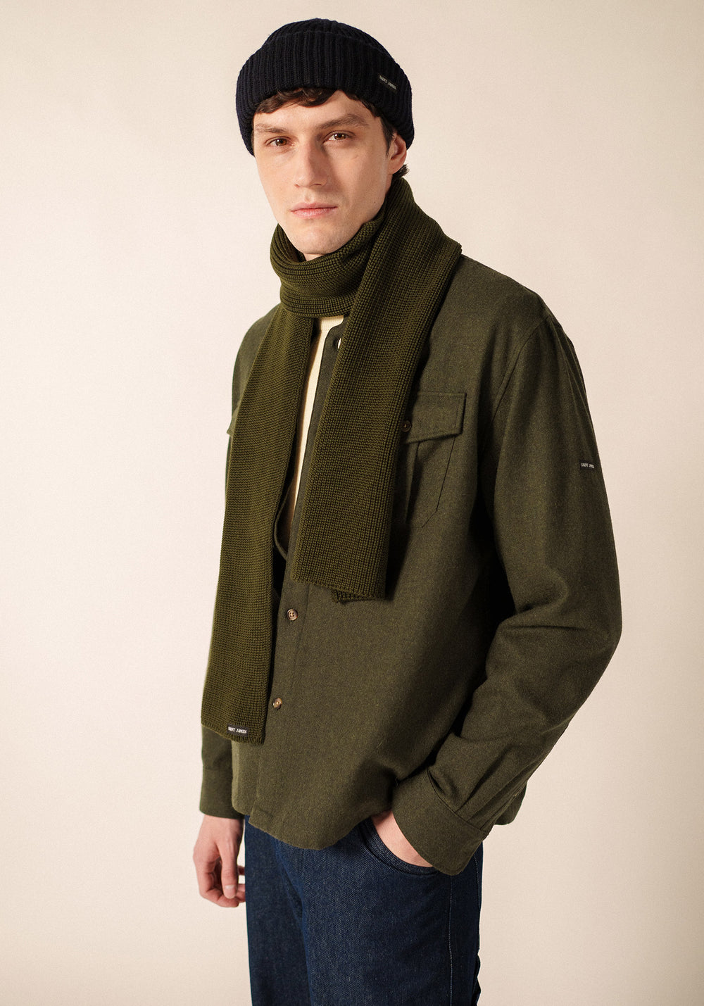 CANOE - Soft Wool Scarf (MOSS GREEN)