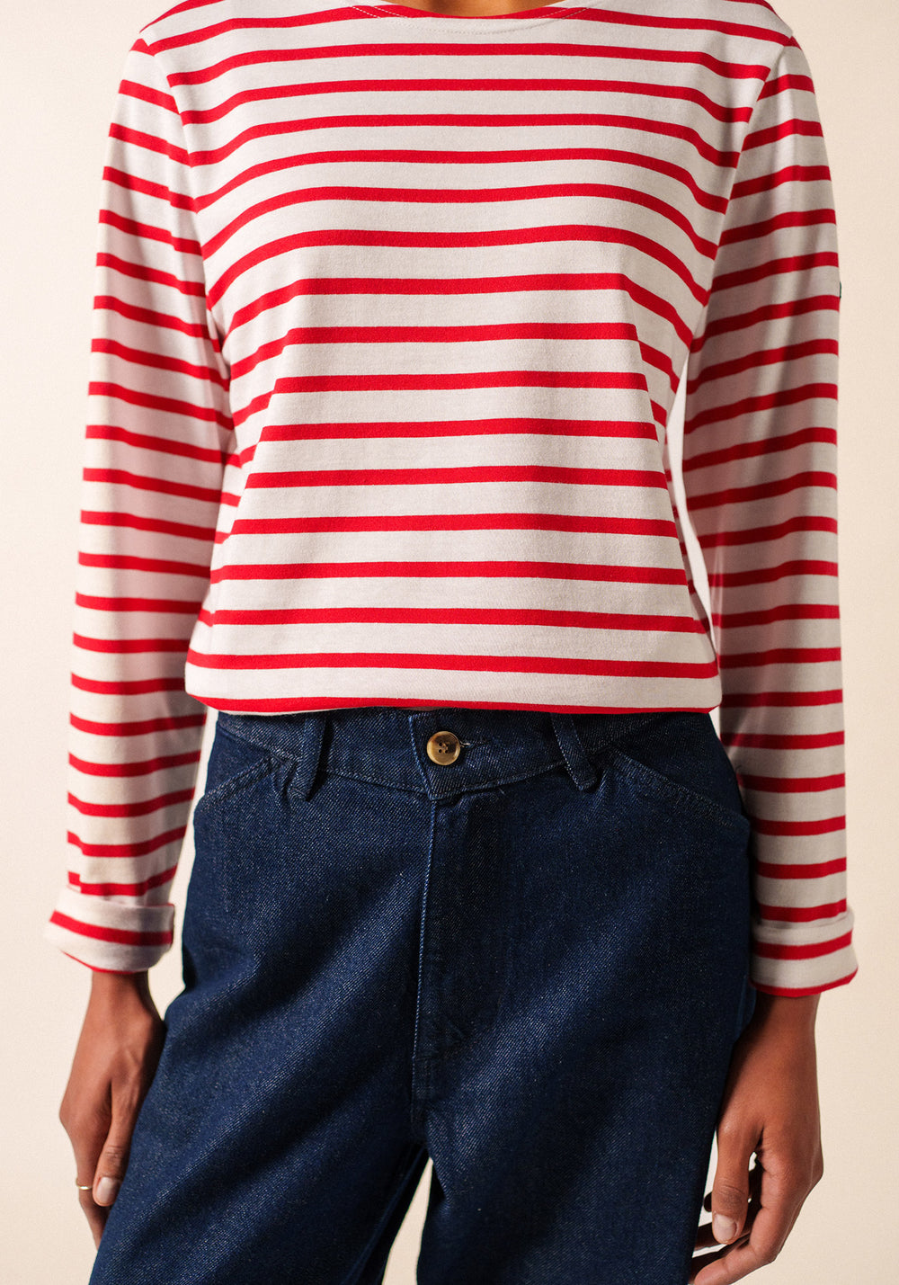 Minquiers Modern Breton Shirt (WHITE / RED)