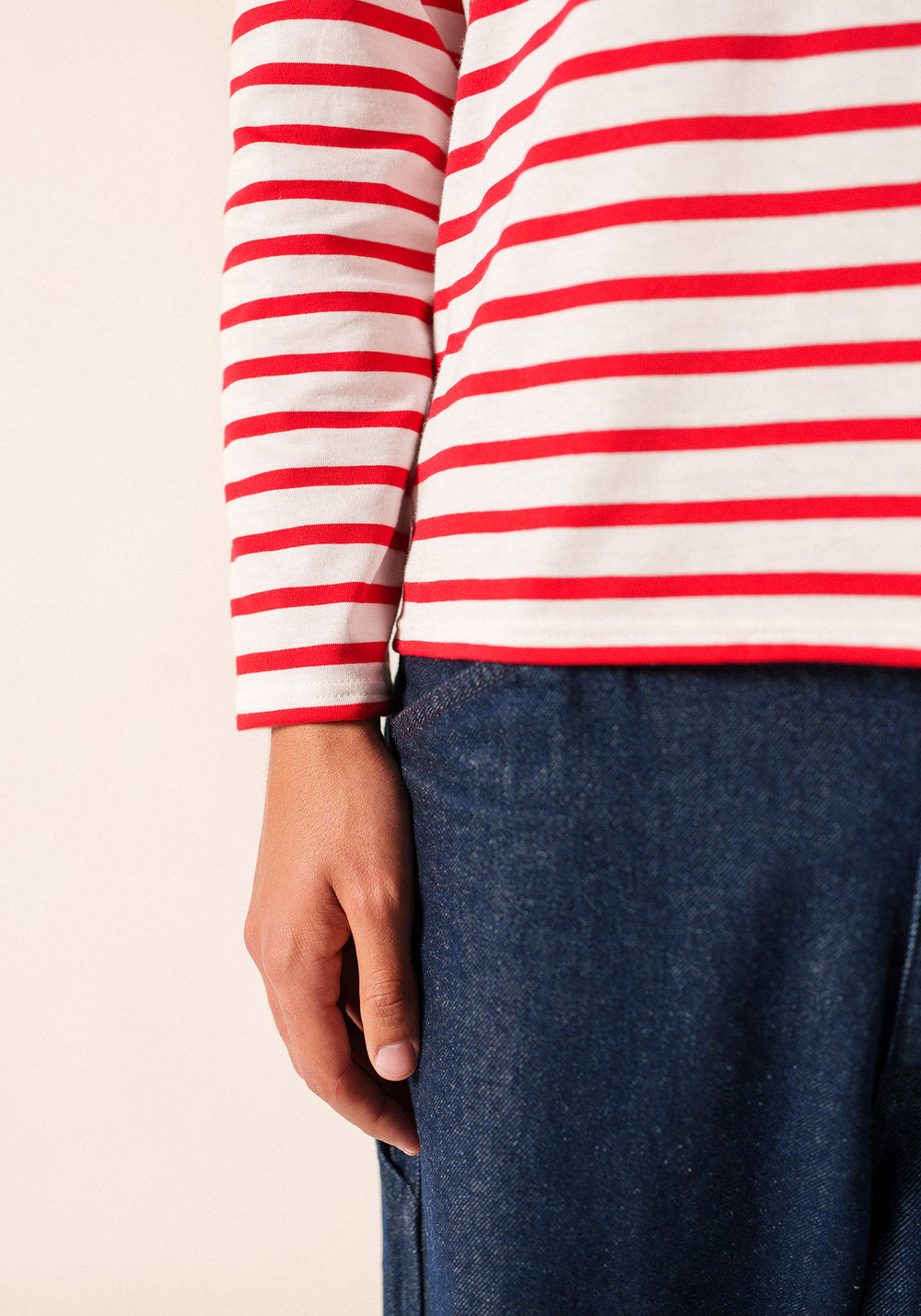 Minquiers Modern Breton Shirt (WHITE / RED)