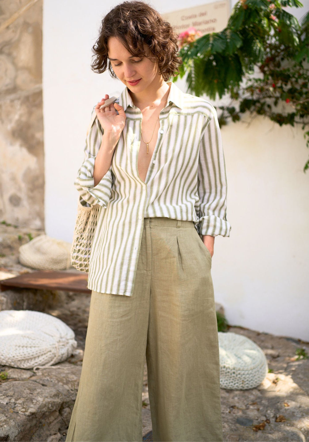 CHLOE - Pleasted Wide-Leg Pants with Elasticated Waist | 100% Linen (SOFT ALMOND)