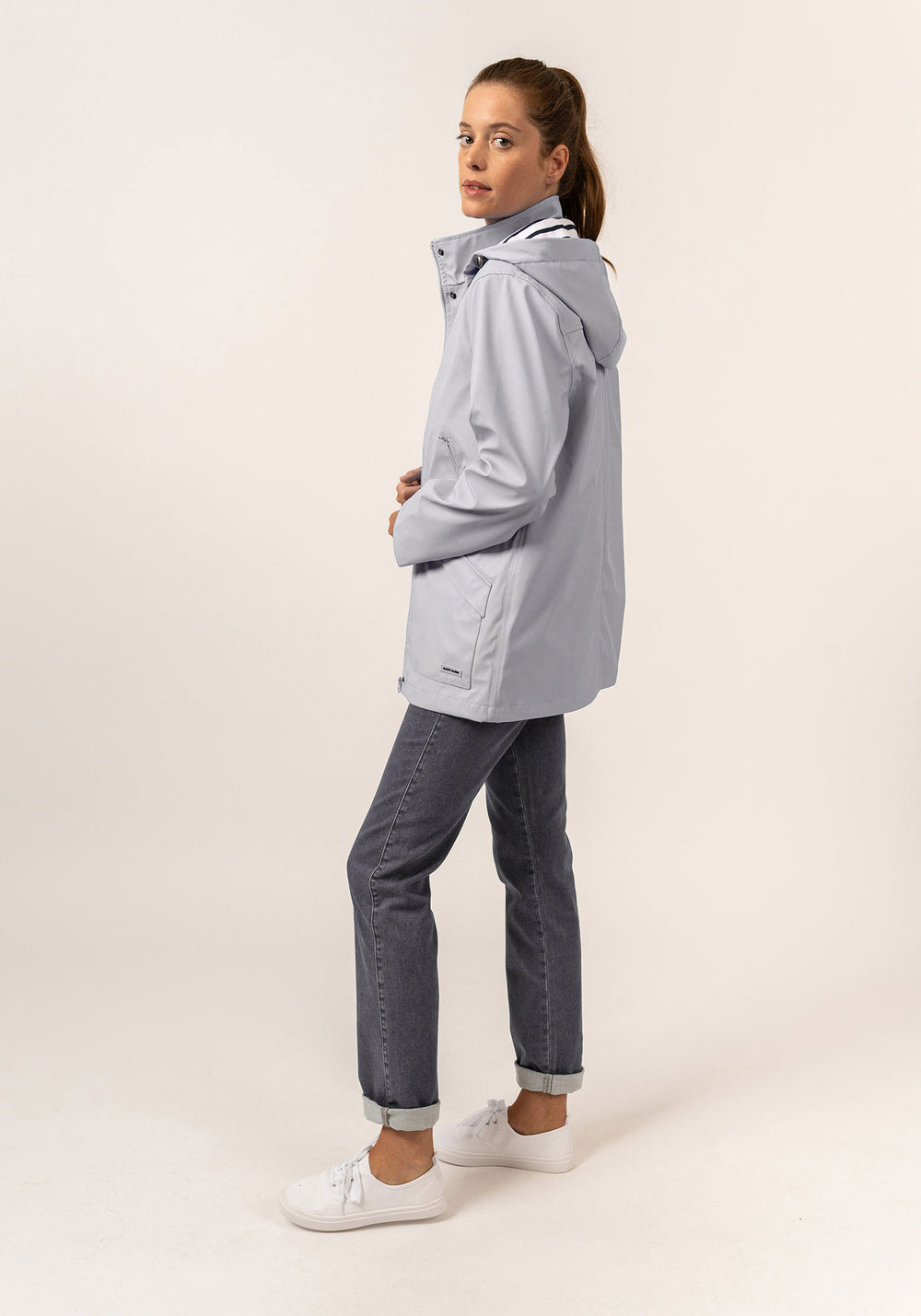 St Morgane Hooded Raincoat (GRAY)