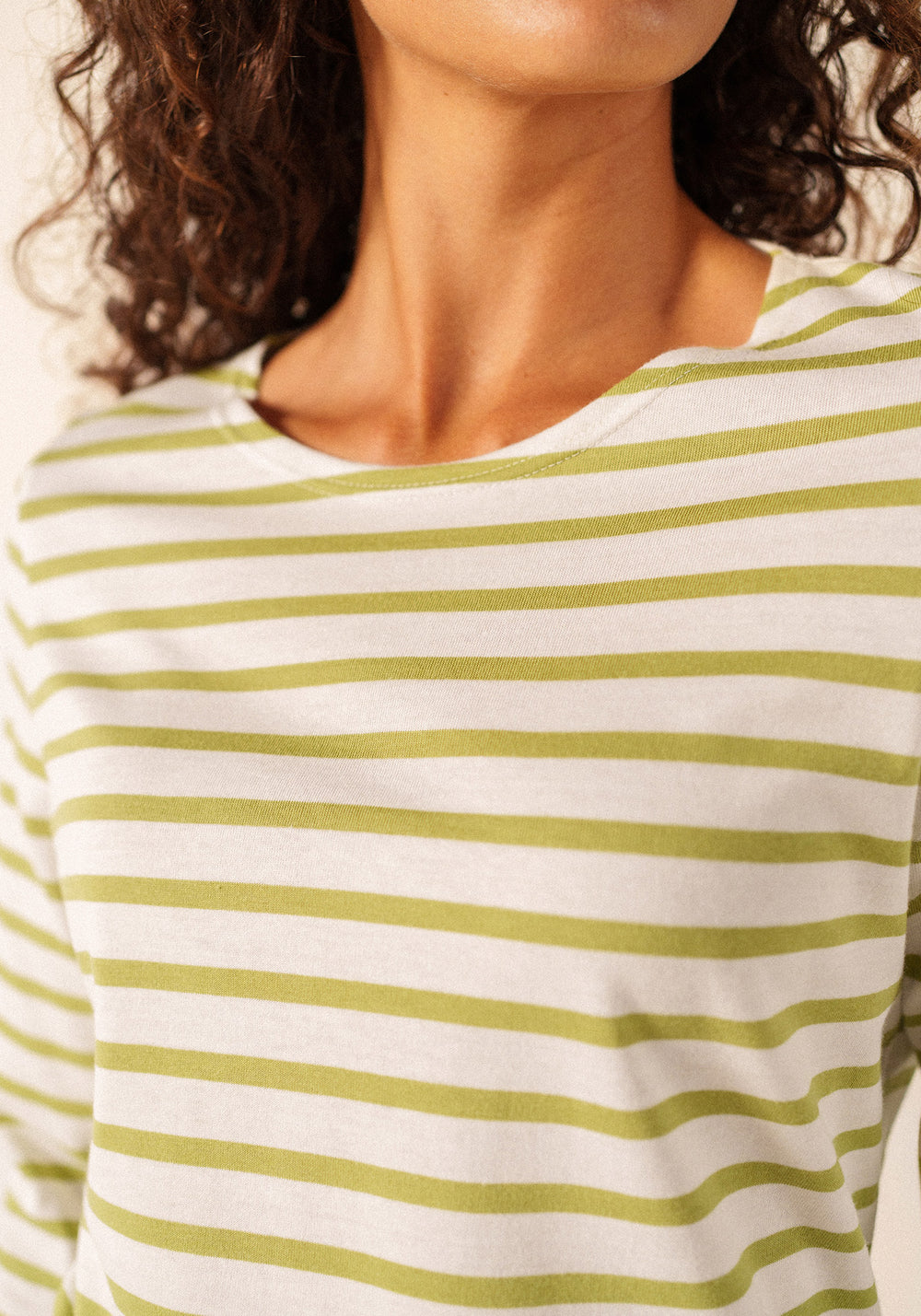 Minquidame Breton Shirt (WHITE / SAGE OLIVE)