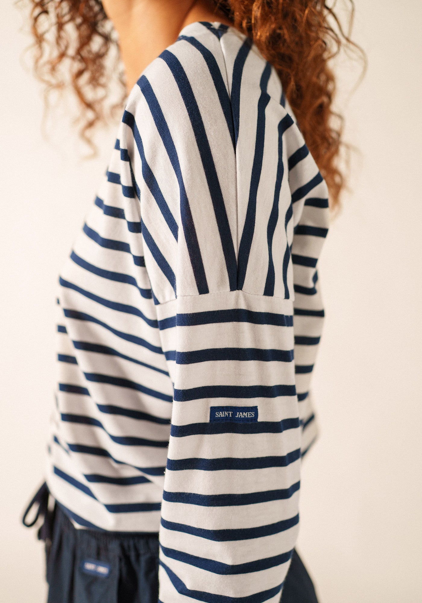 Minquiers Drop-Shoulder Breton Shirt (WHITE / NAVY)