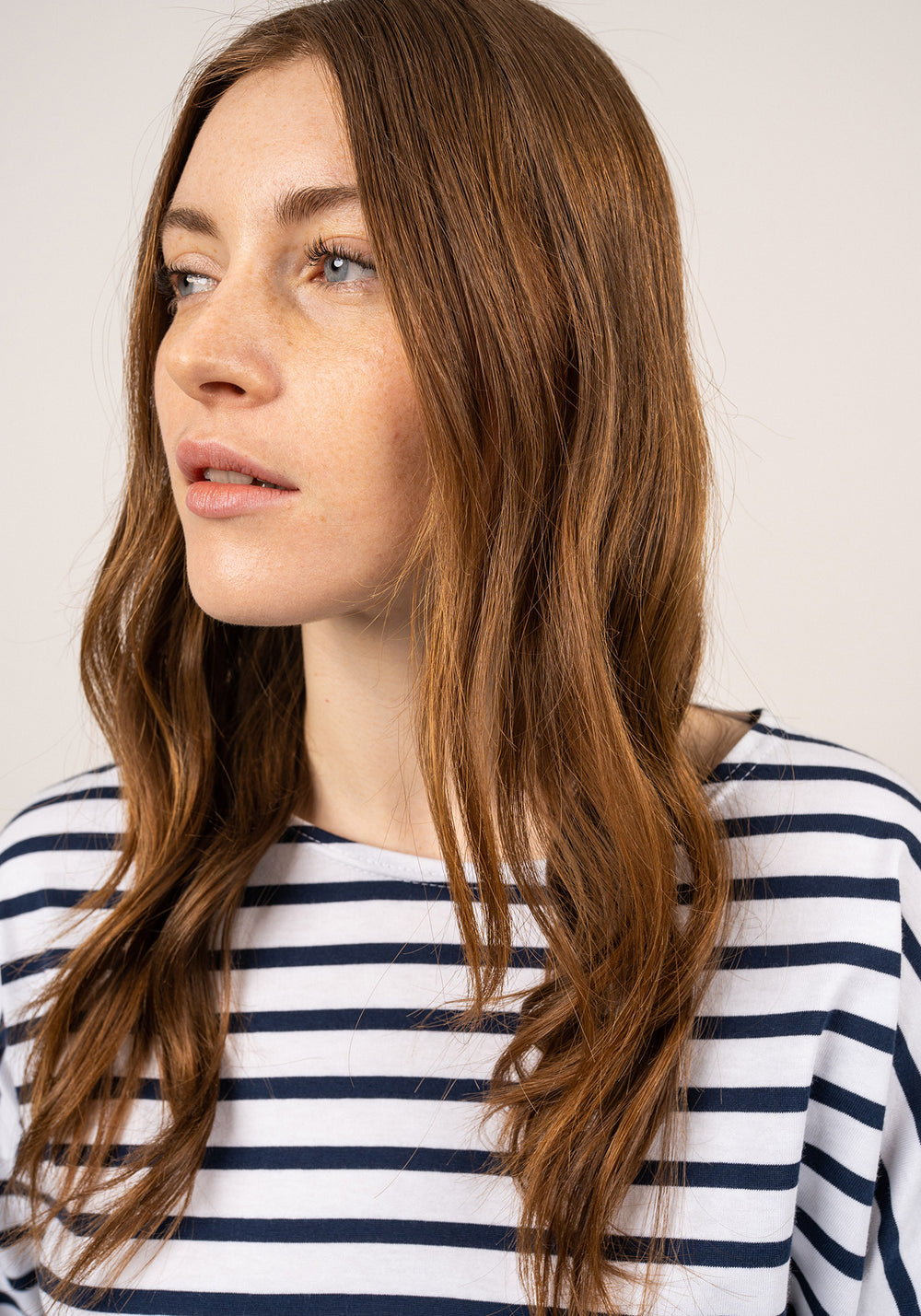 Minquiers Drop-Shoulder Breton Shirt (WHITE / NAVY)