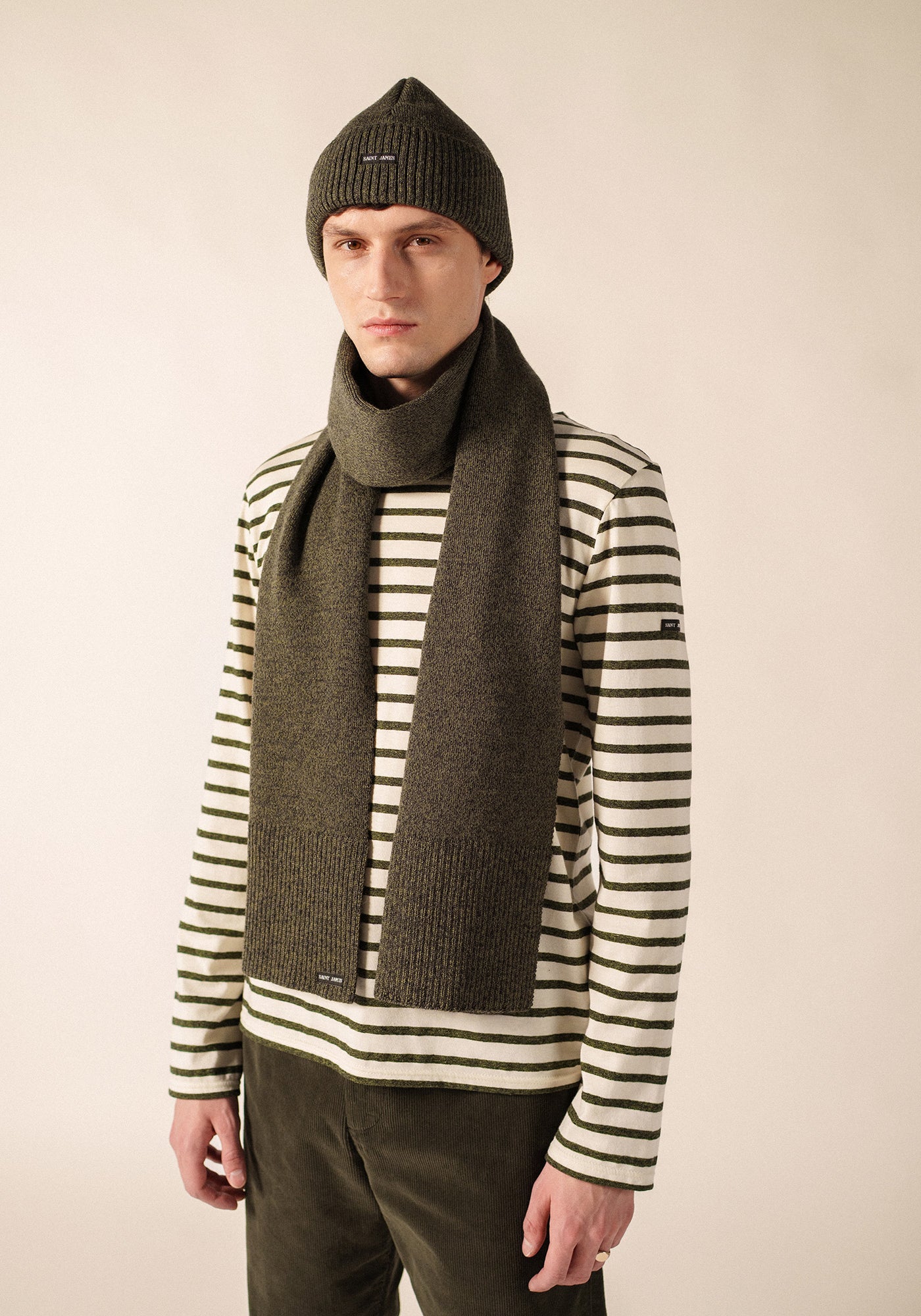 BREAUTE Oversized Wool Scarf (GRAY / OLIVE GREEN)