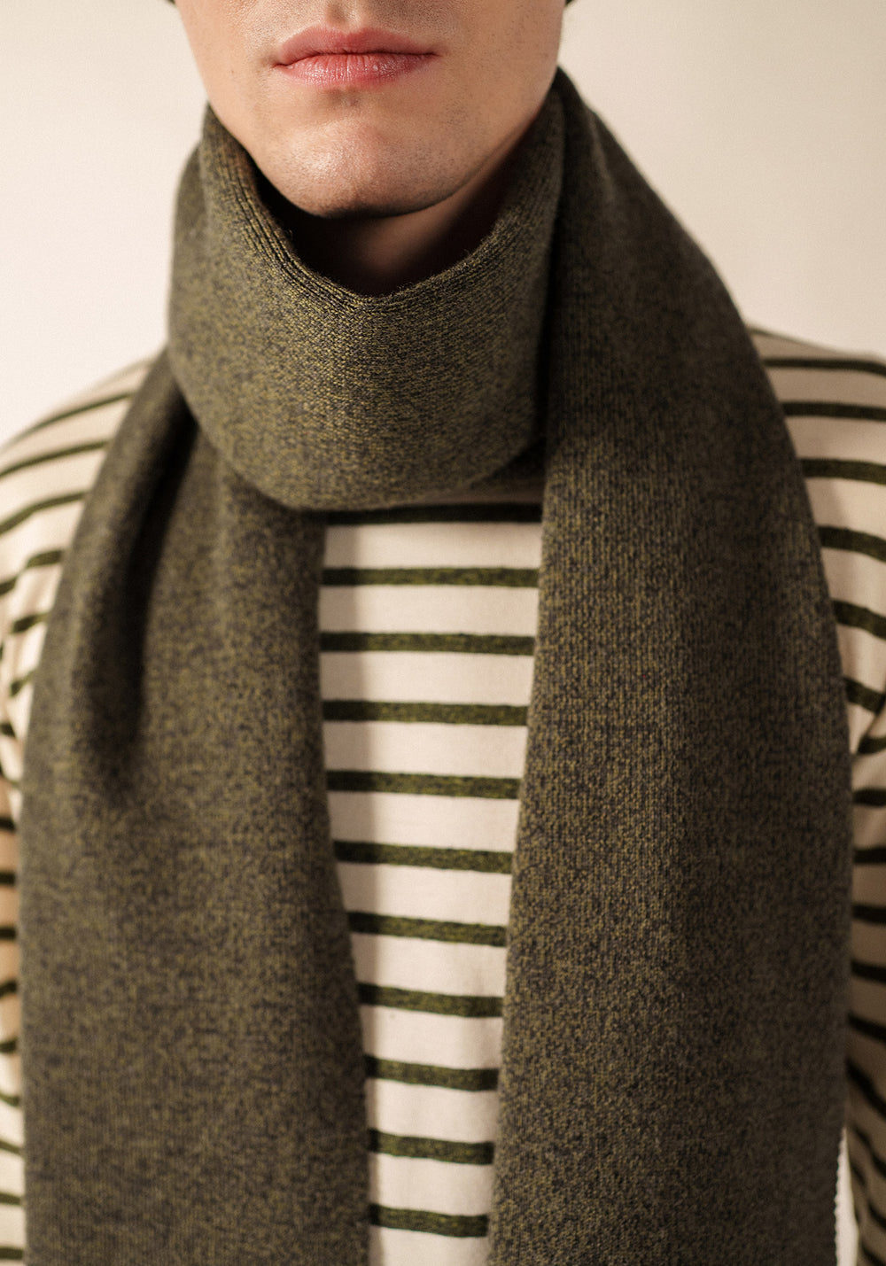 BREAUTE Oversized Wool Scarf (GRAY / OLIVE GREEN)