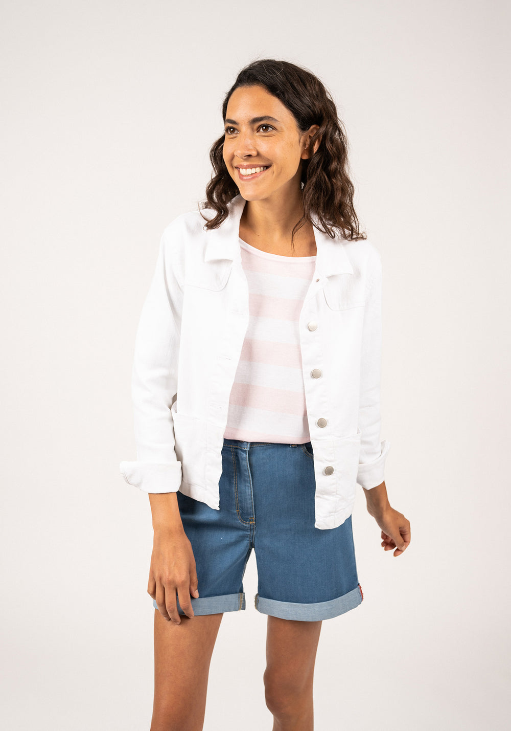 ST TEA Lightweight Jacket  (WHITE)