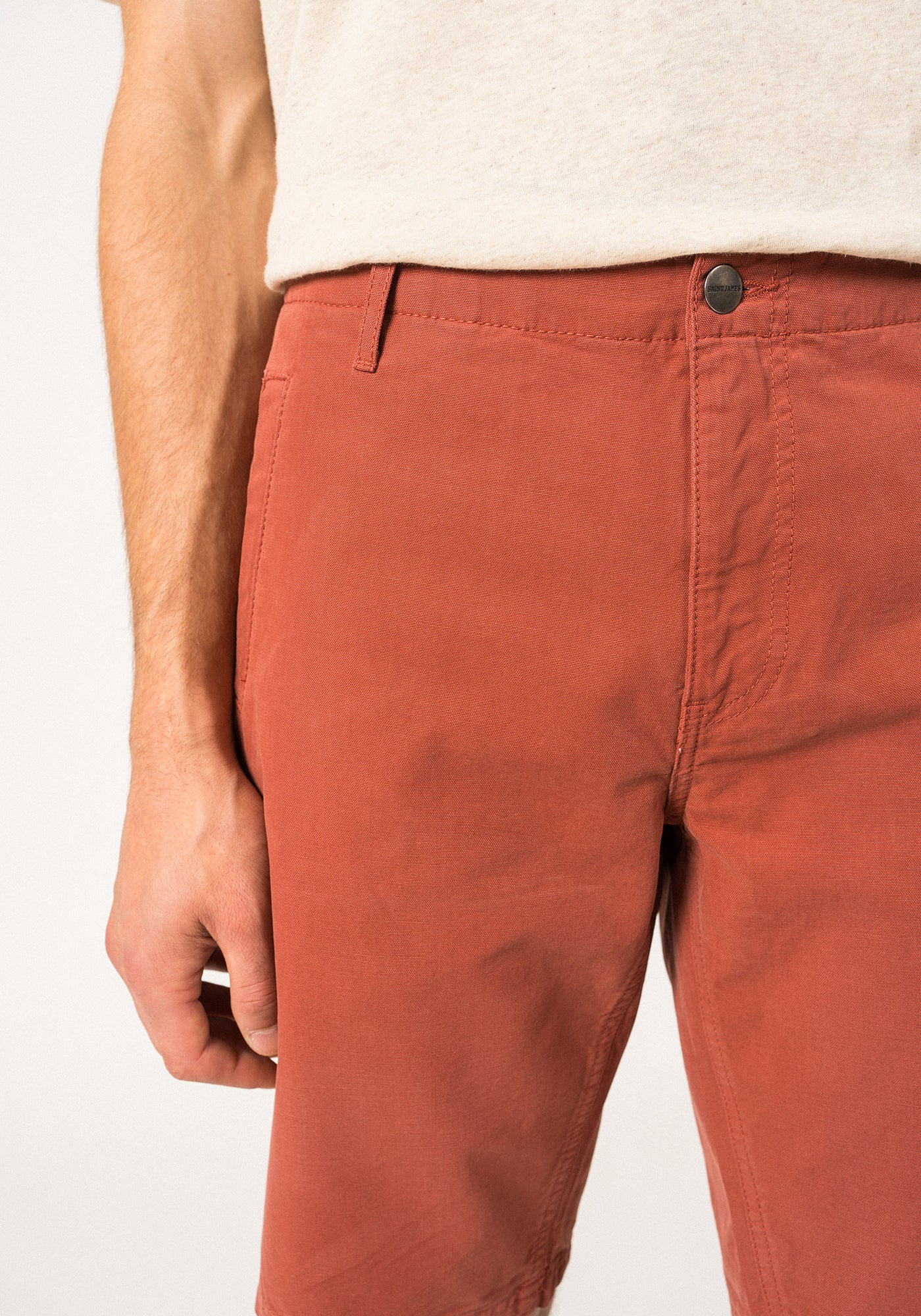 TITUS - Shorts with Double Front and Patch Back Pockets (TERRACOTTA)