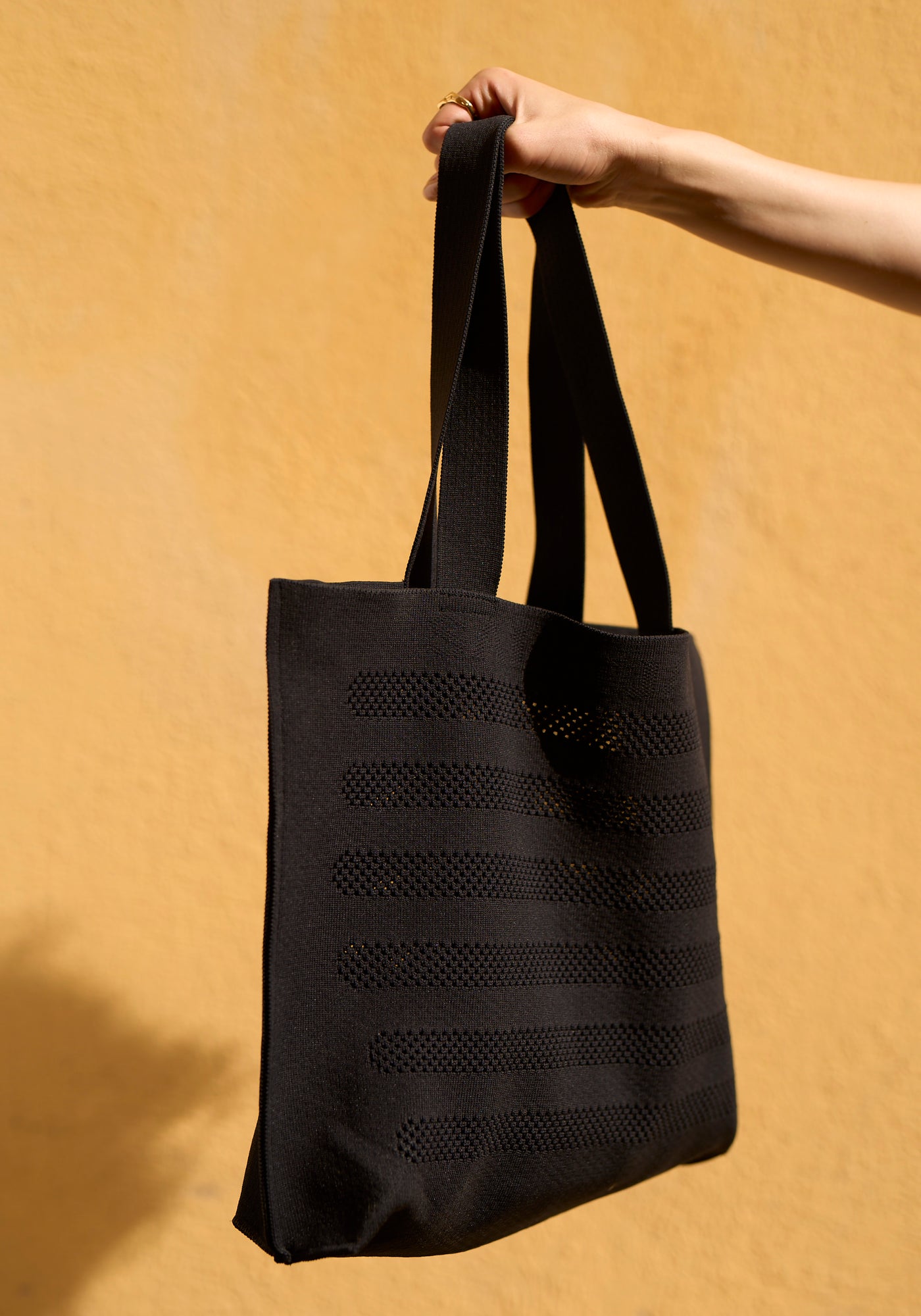 MAILLE Mesh Bag (BLACK)