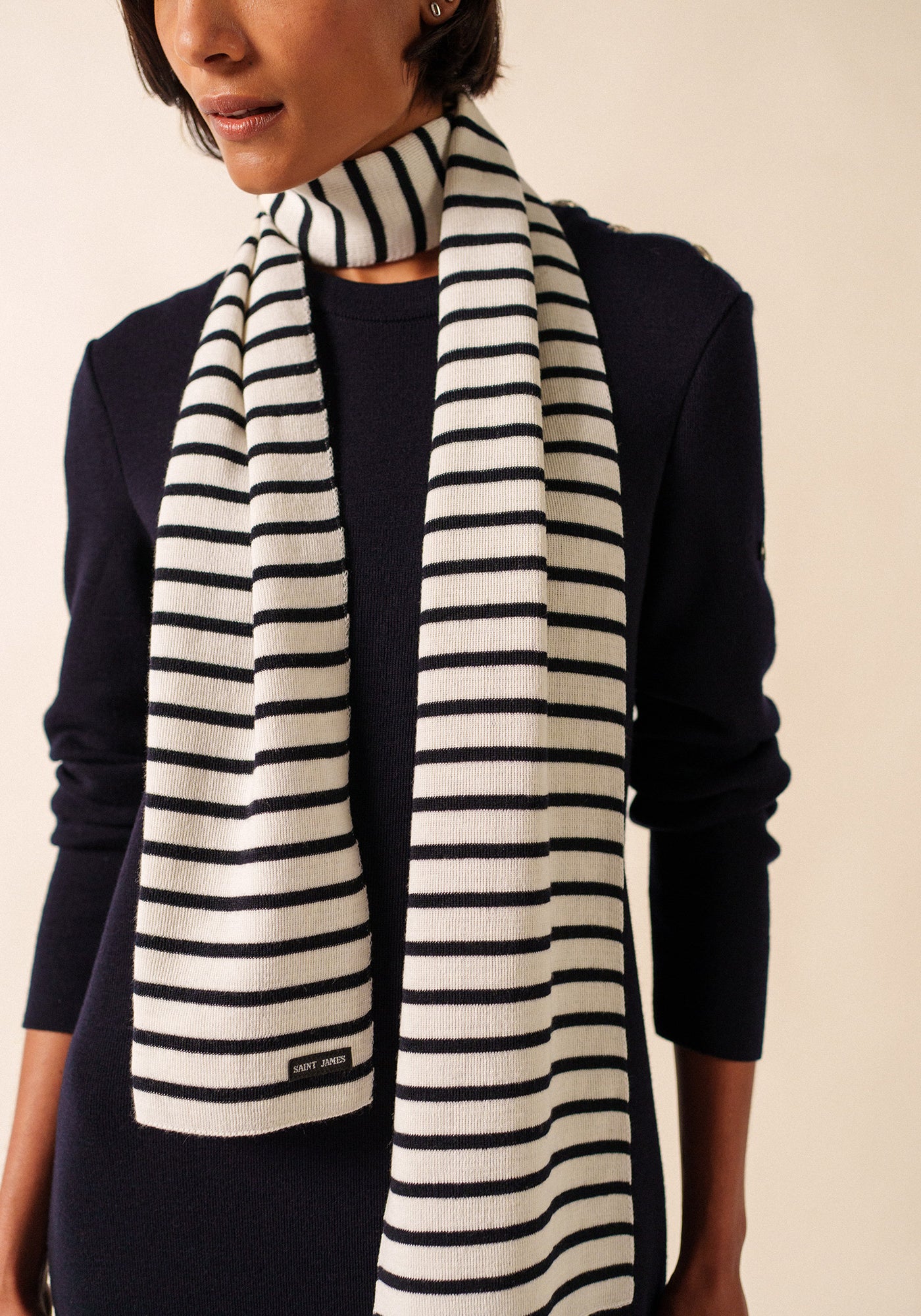 Duguay Striped Wool Scarf (IVORY / NAVY)