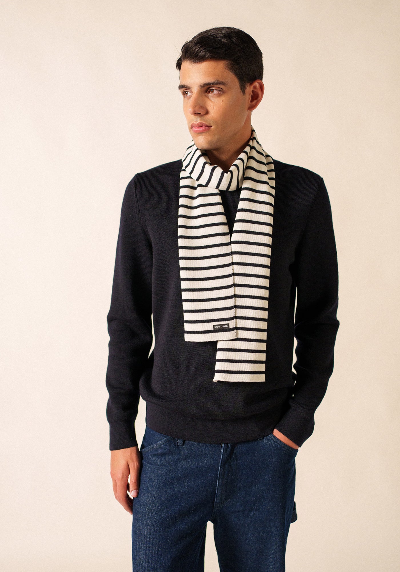 Duguay Striped Wool Scarf (IVORY / NAVY)