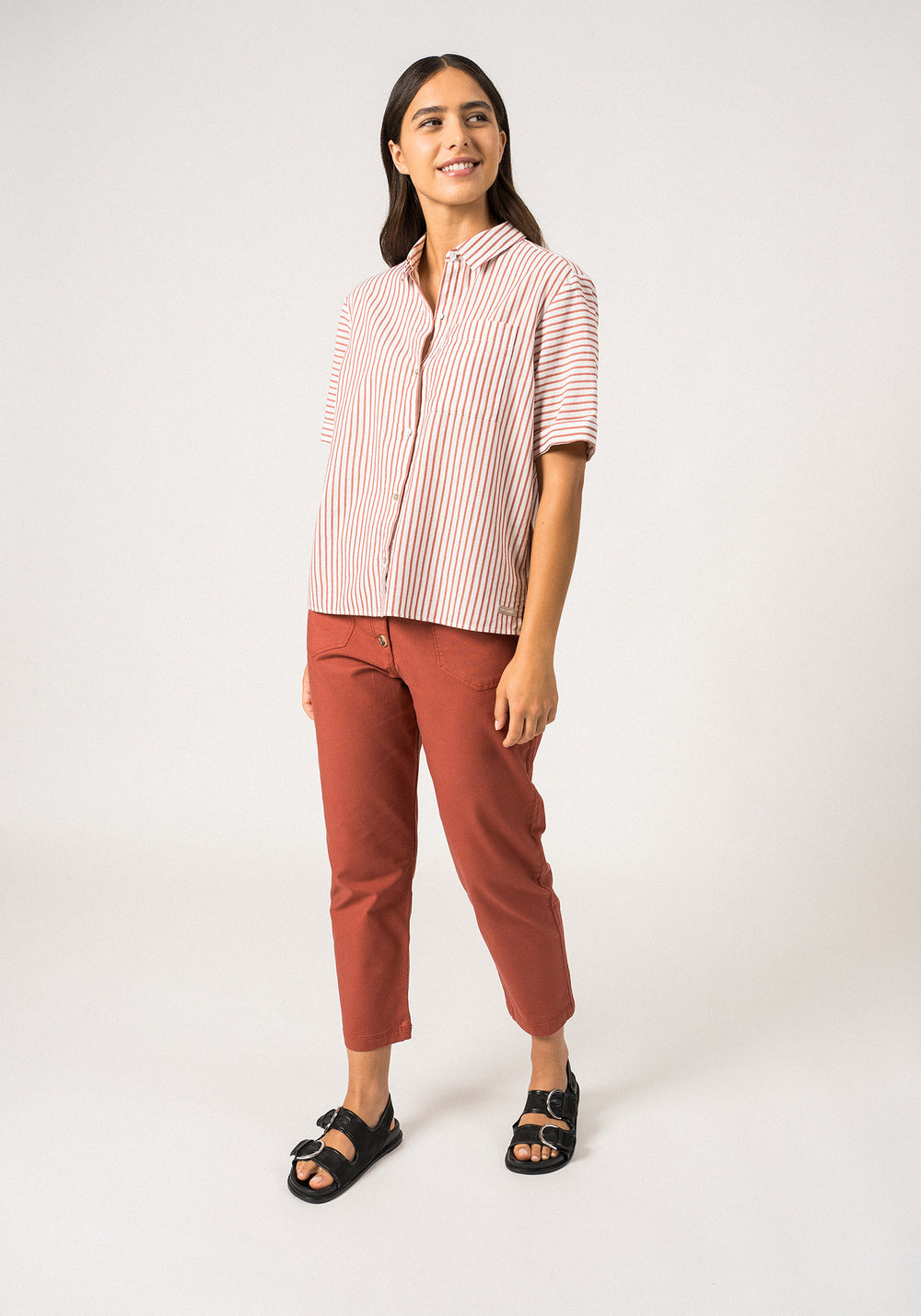 CARLA - Button-Down Blouse with Chest Pocket | Cotton and Linen (WHITE / TERRACOTTA)