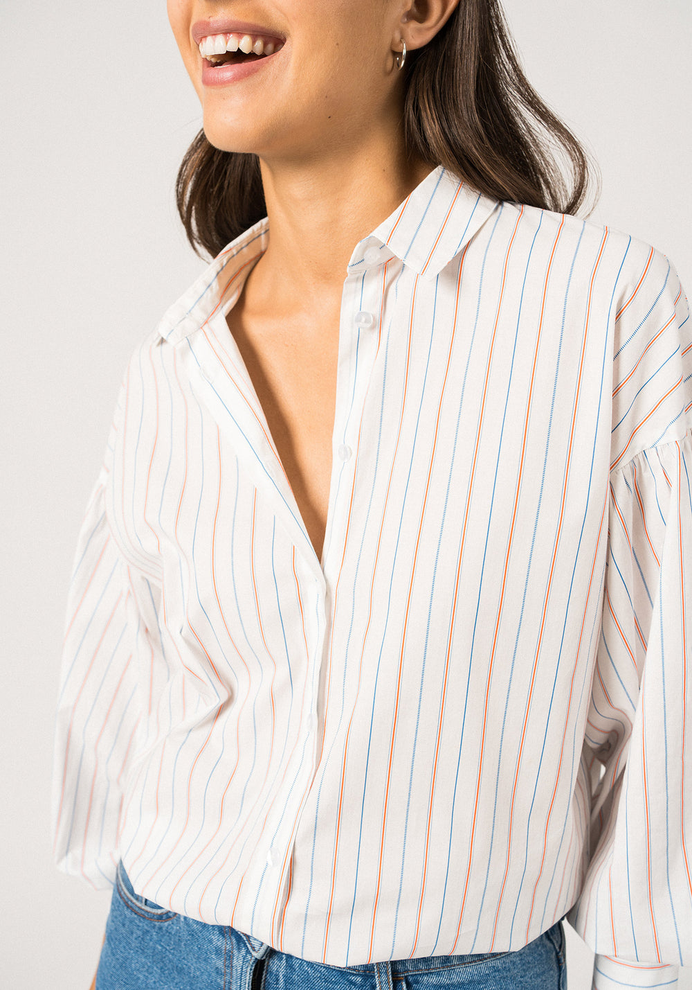 Adele Long-Sleeve Shirt (WHITE / MER BLUE / ORANGE)