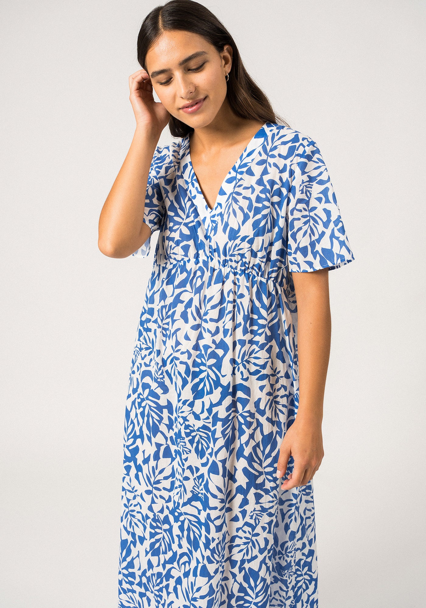 Cecilia Maxi Dress (WHITE / MER BLUE)