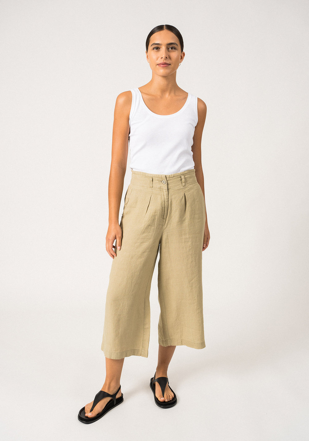 CHLOE - Pleasted Wide-Leg Pants with Elasticated Waist | 100% Linen (SOFT ALMOND)
