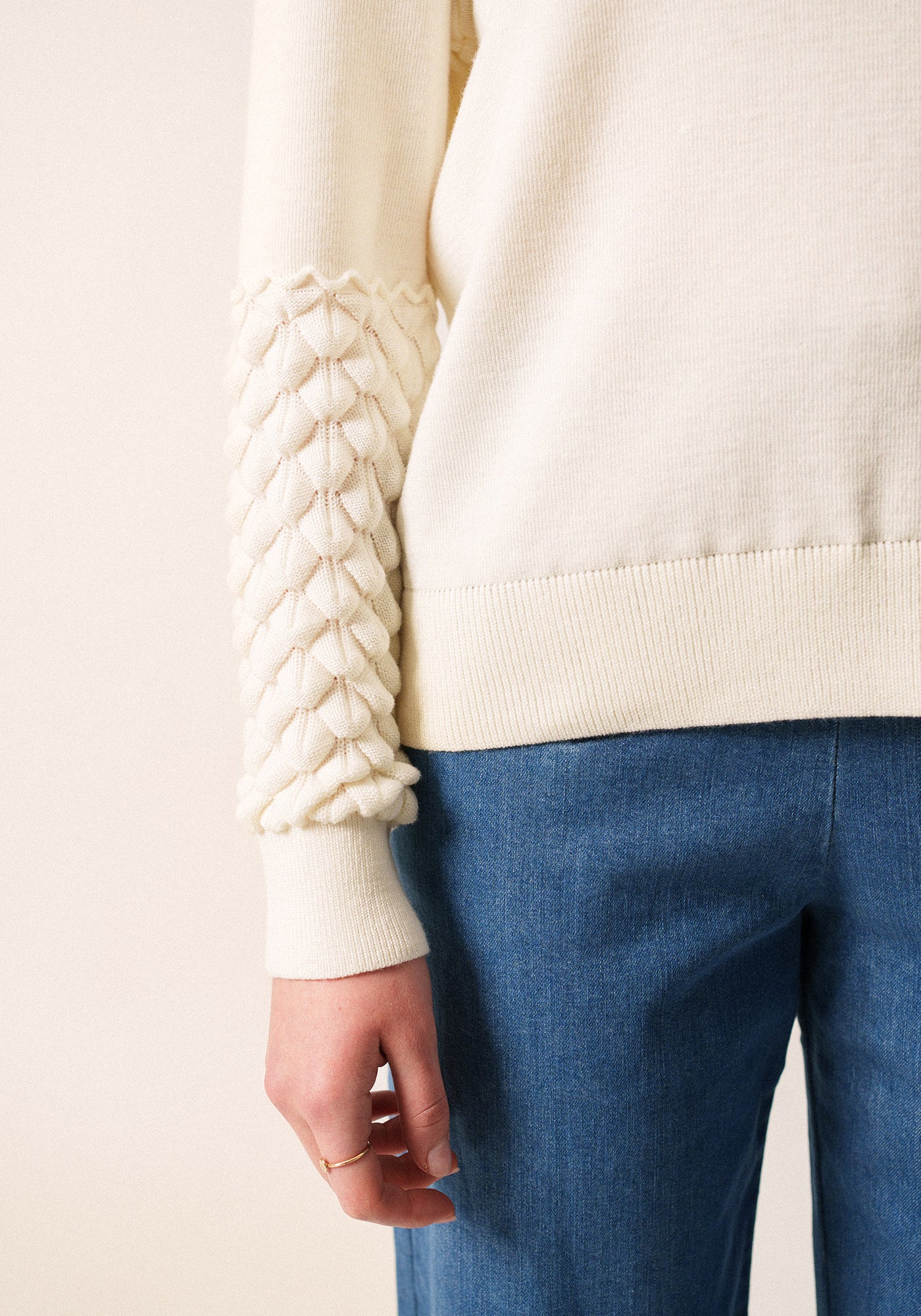 Cluses Wool Sweater (WHITE)