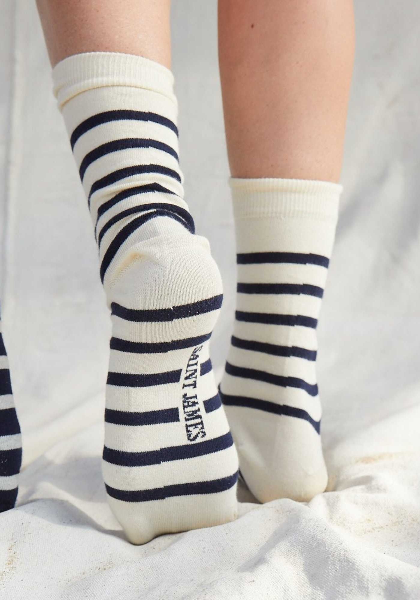 Pieds Raye Striped Socks (ECRU / NAVY)