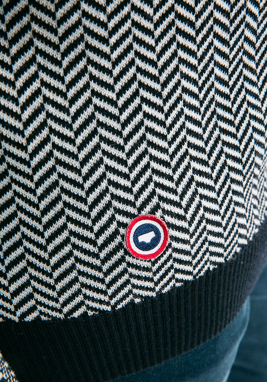 JUBILE - Herringbone Jacquard Sweater with Elbow Patches  (NAVY / IVORY)