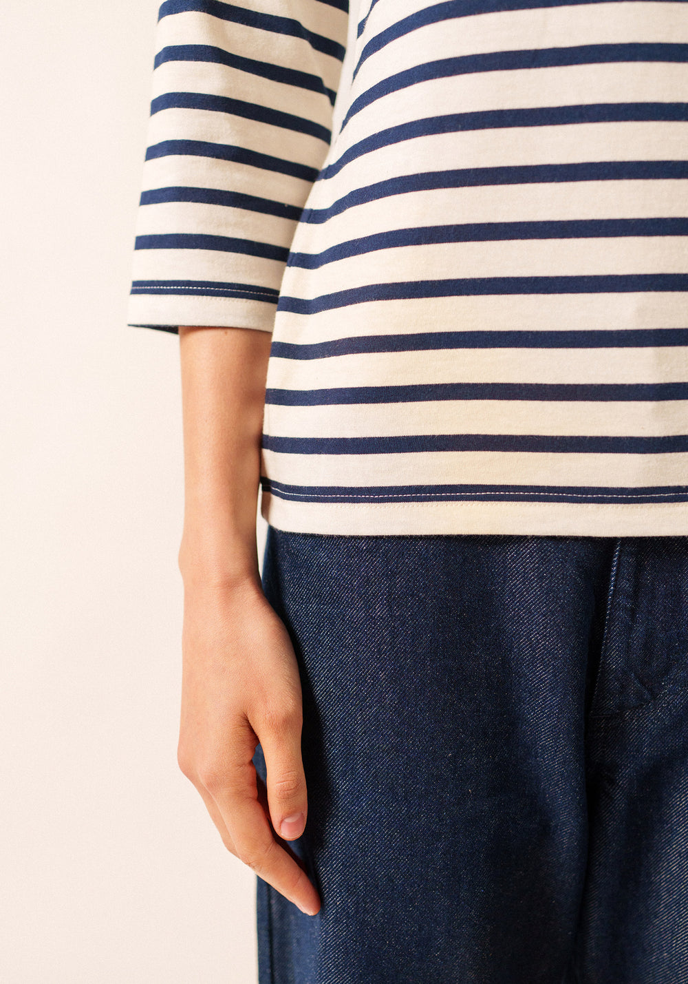 Galathee II Breton Striped Top (ECRU / NAVY)