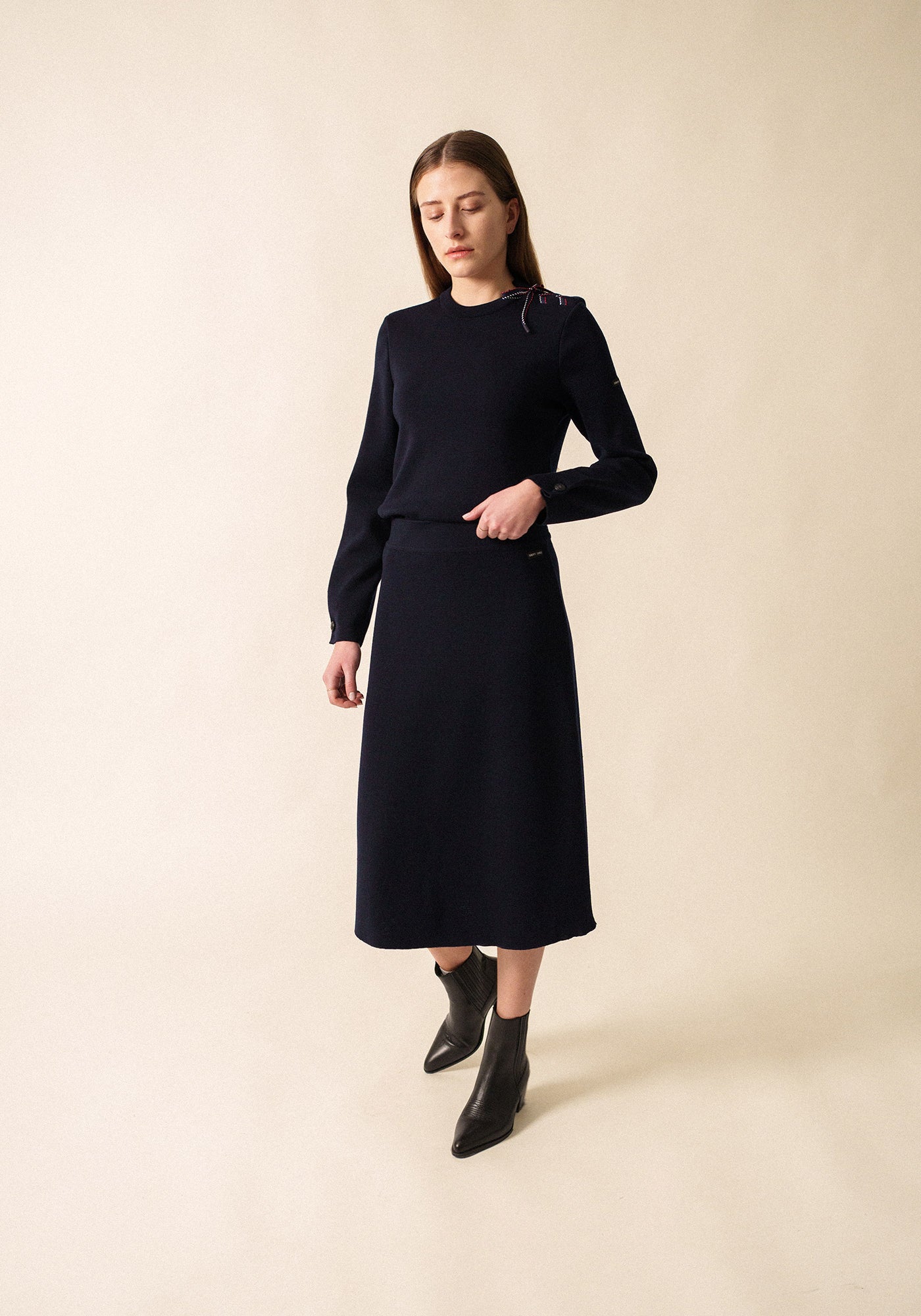 Cordage Sweater x Isabelle Ballu (NAVY)