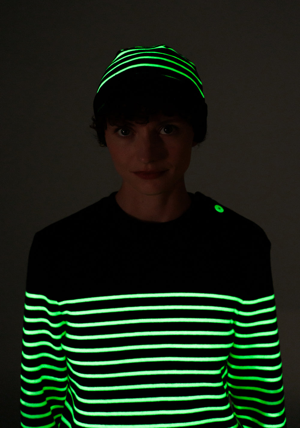 Glowline Binic Fisherman Sweater (NAVY / GLOW)