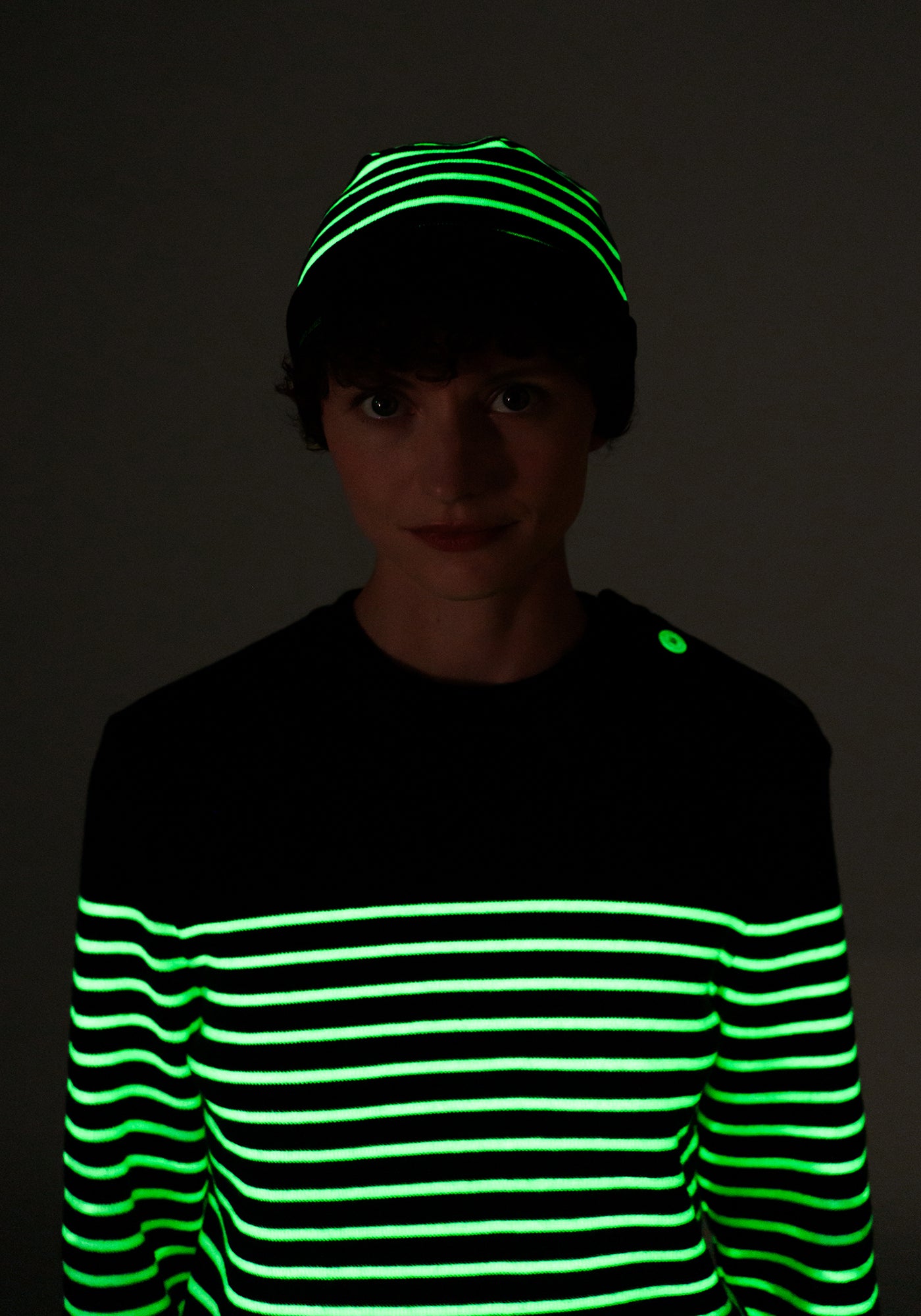 Glowline Binic Fisherman Sweater (NAVY / GLOW)