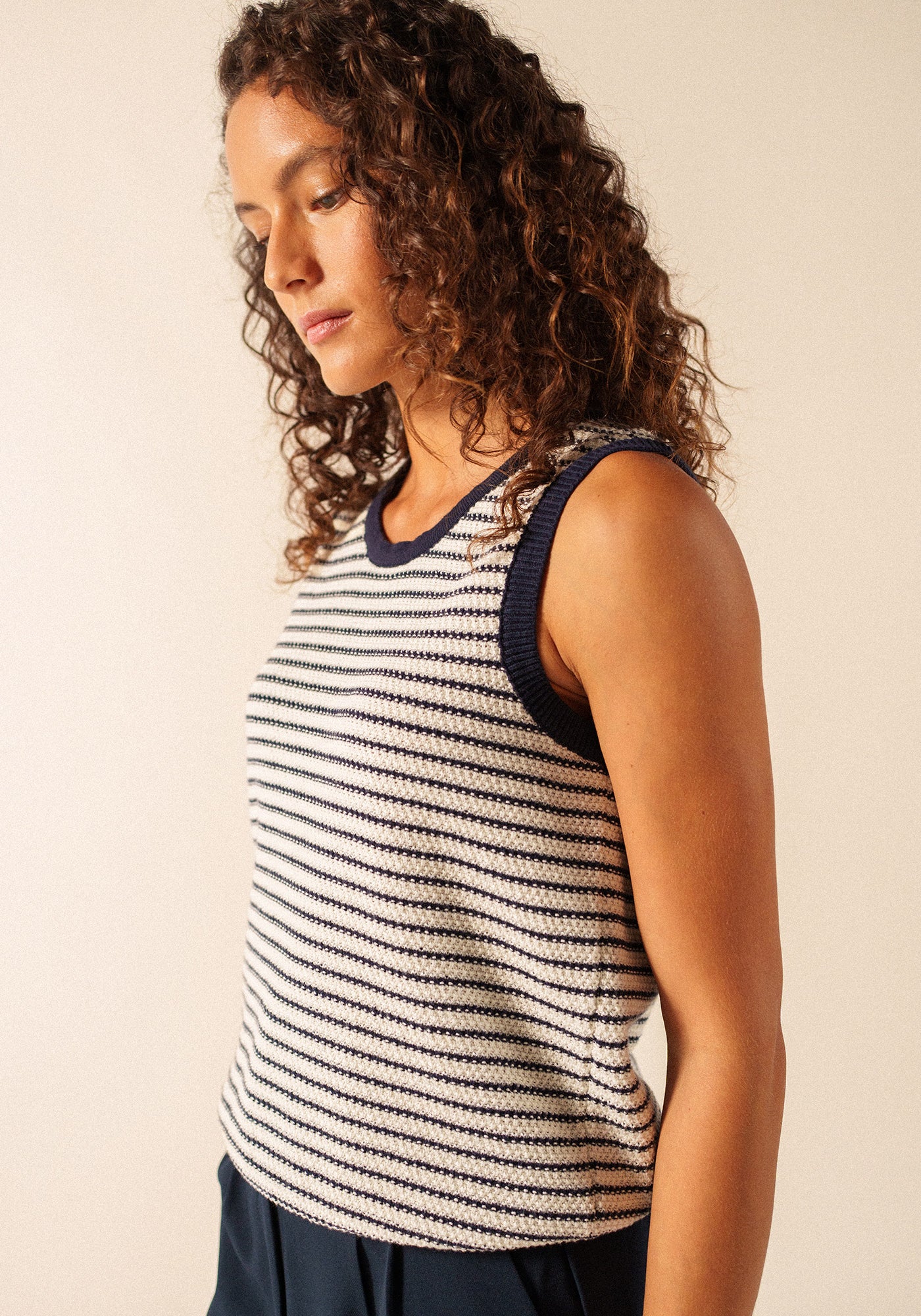 Massane Knit Tank Top (IVORY / NAVY)