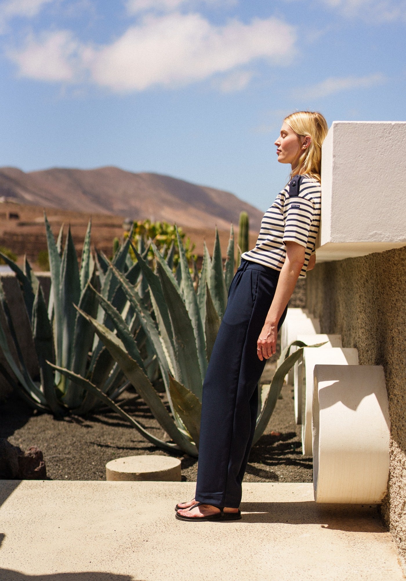 Geri Breton Tee x Isabelle Ballu (ECRU / NAVY)