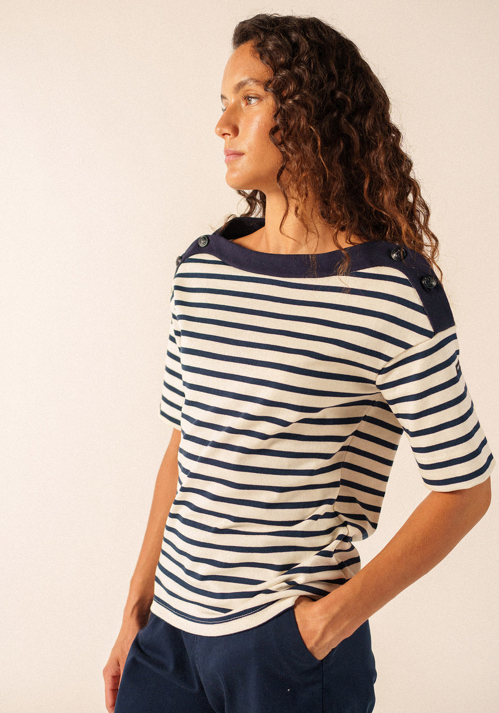 Geri Breton Tee x Isabelle Ballu (ECRU / NAVY)