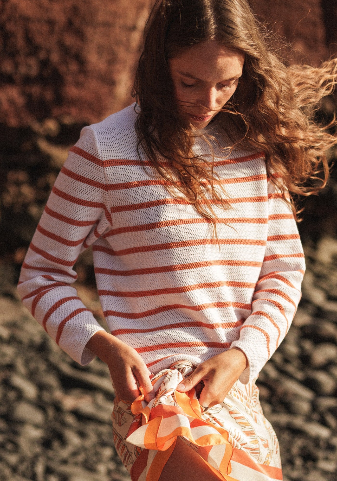 MARTIGUES Open-Knit Striped Sweater  (WHITE / CLAY)