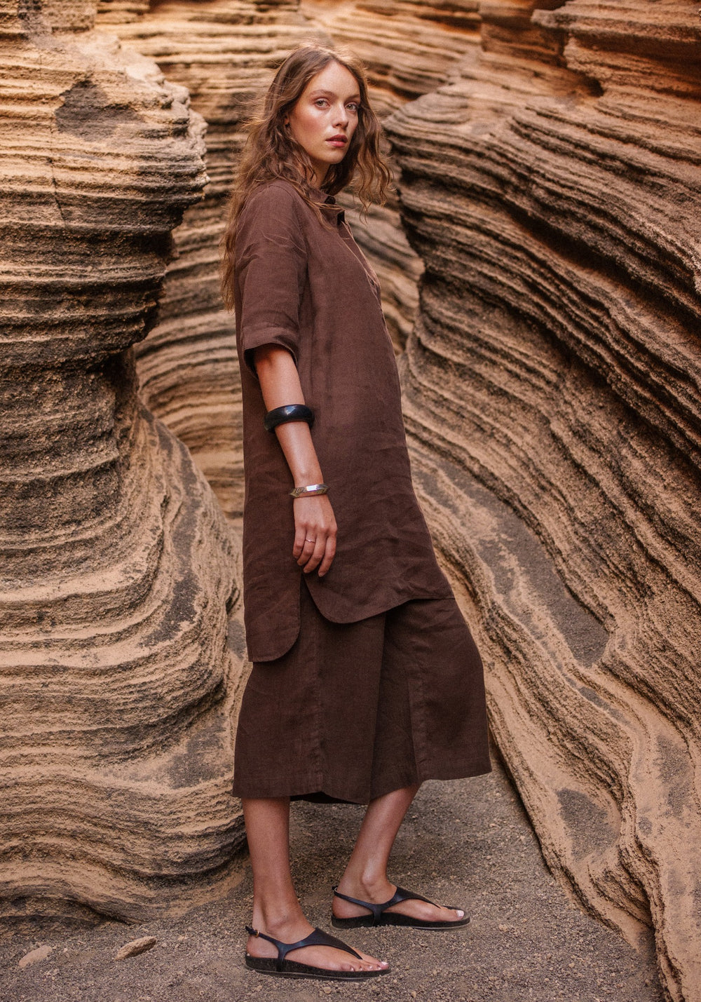 LEONIE Linen Shirt Dress (CHOCOLATE)