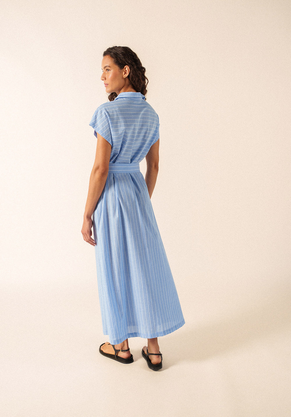 MAELYS Striped Maxi Dress (BLUE / WHITE)