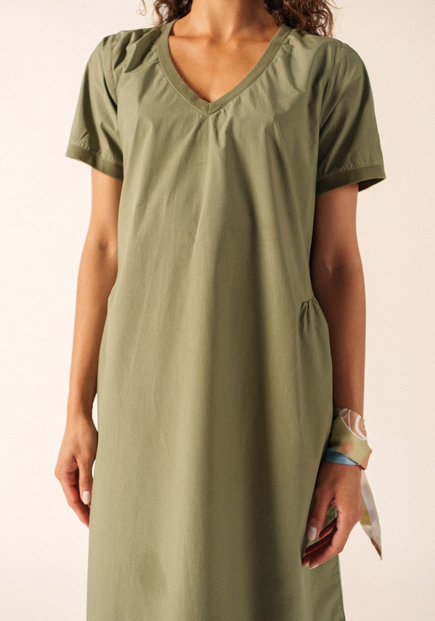 Morgane V-neck cotton dress (ARMY GREEN)