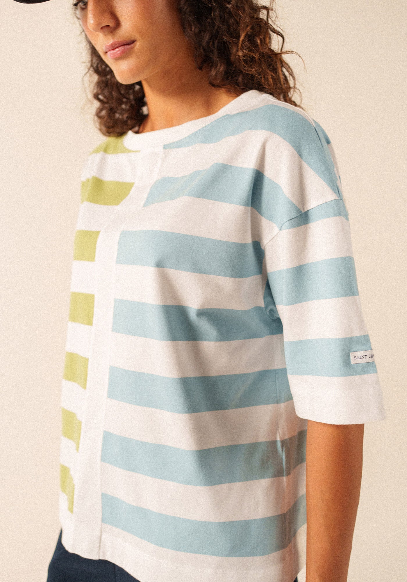 ESTELLE Graphic Striped T-Shirt (ACCALMIE)