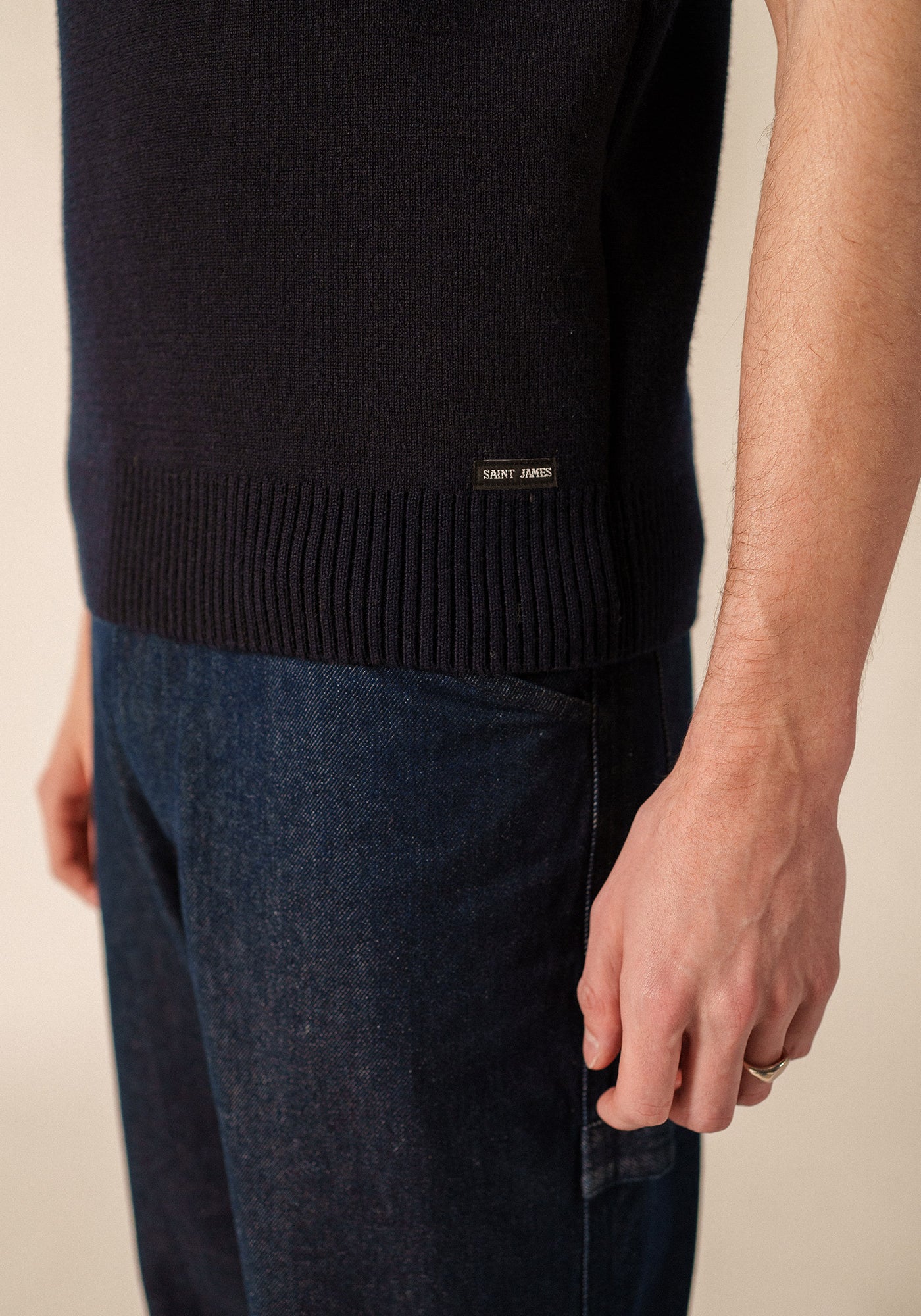 CANCALE Sleeveless Sweater (NAVY)