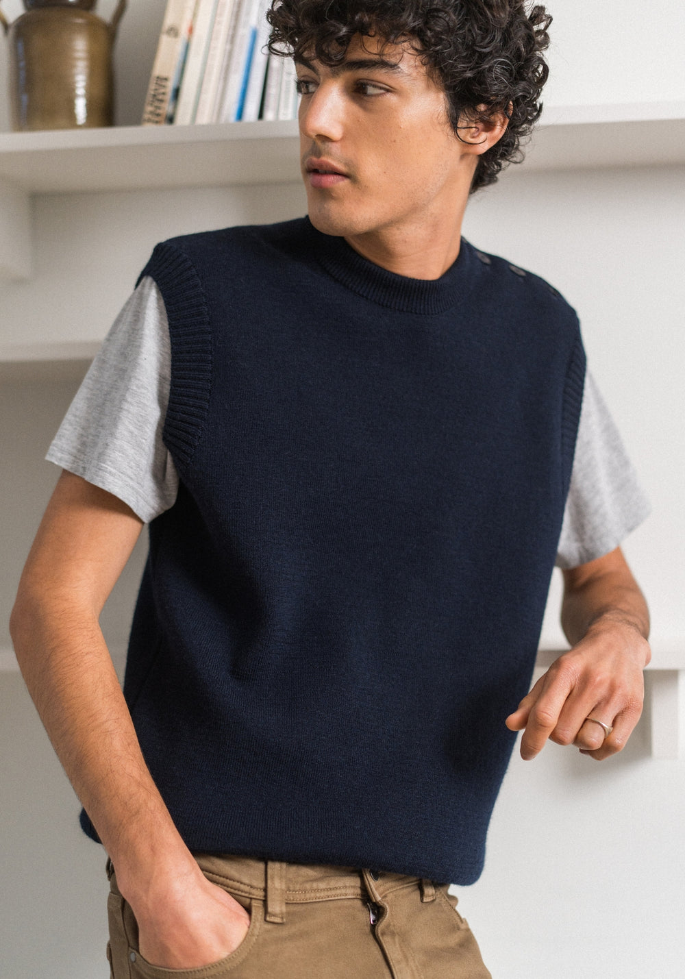 CANCALE Sleeveless Sweater (NAVY)