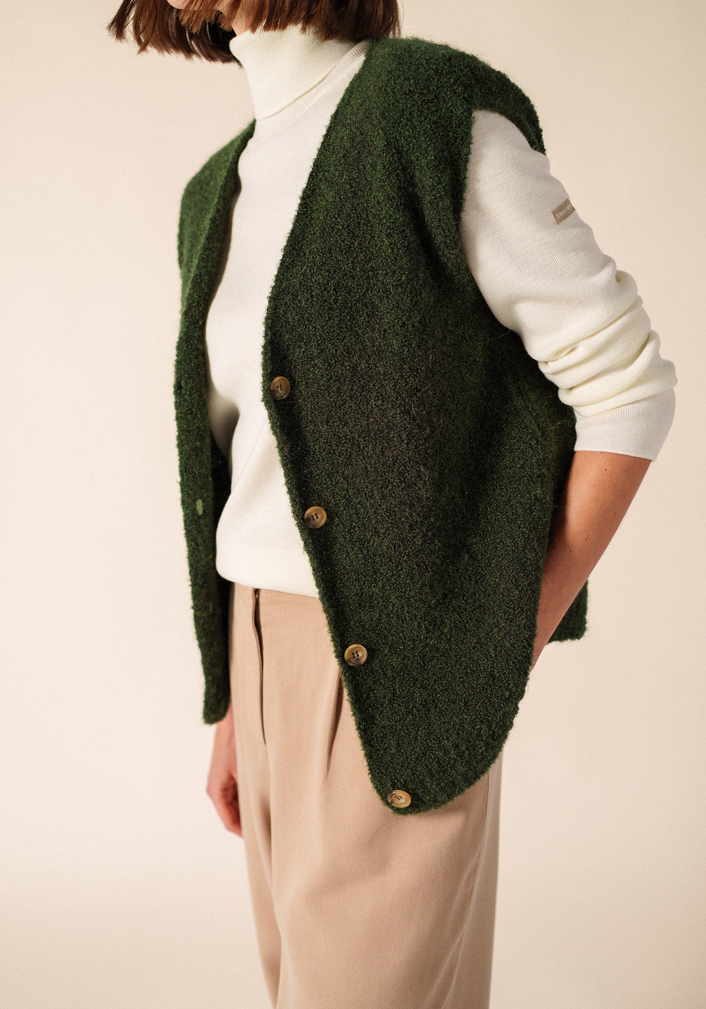 CADEAC Alpaca Sweater Vest (MOSS GREEN)