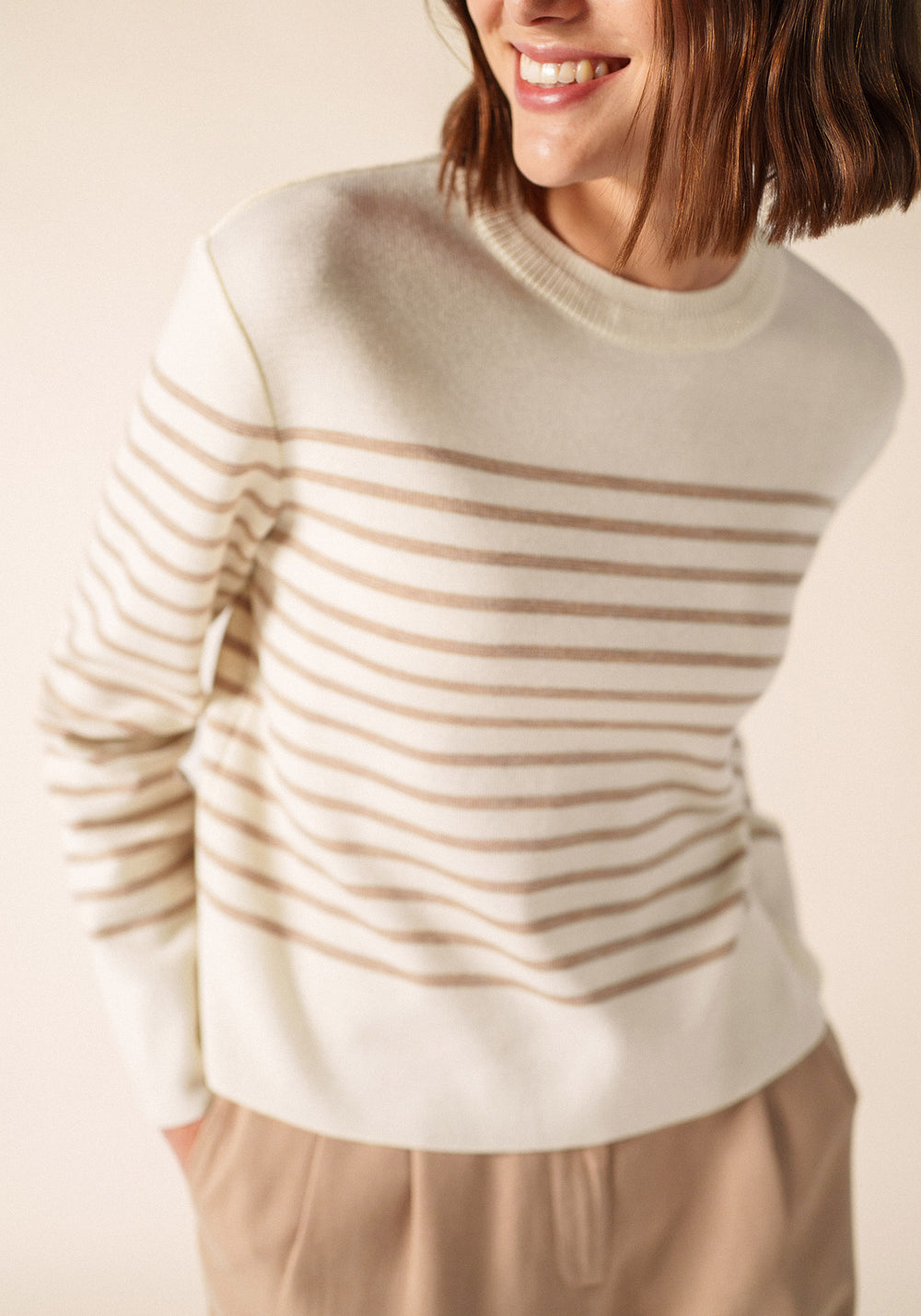 AULON Heathered Striped Wool Sweater (WHITE / DARK BEIGE)
