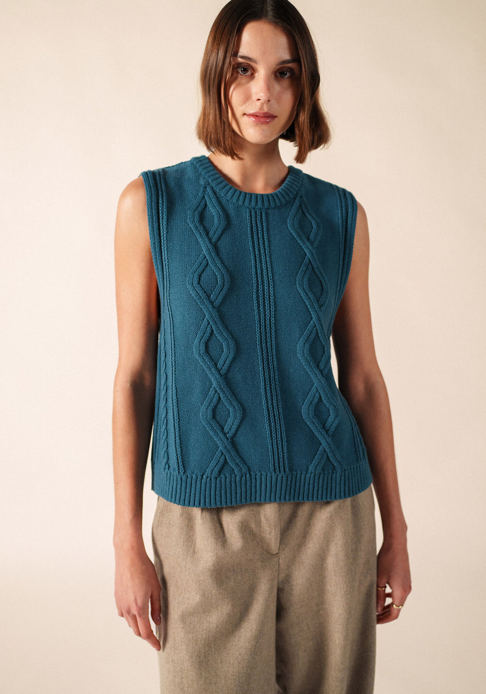 VAL D'AZUN Sweater Vest (COASTAL BLUE)