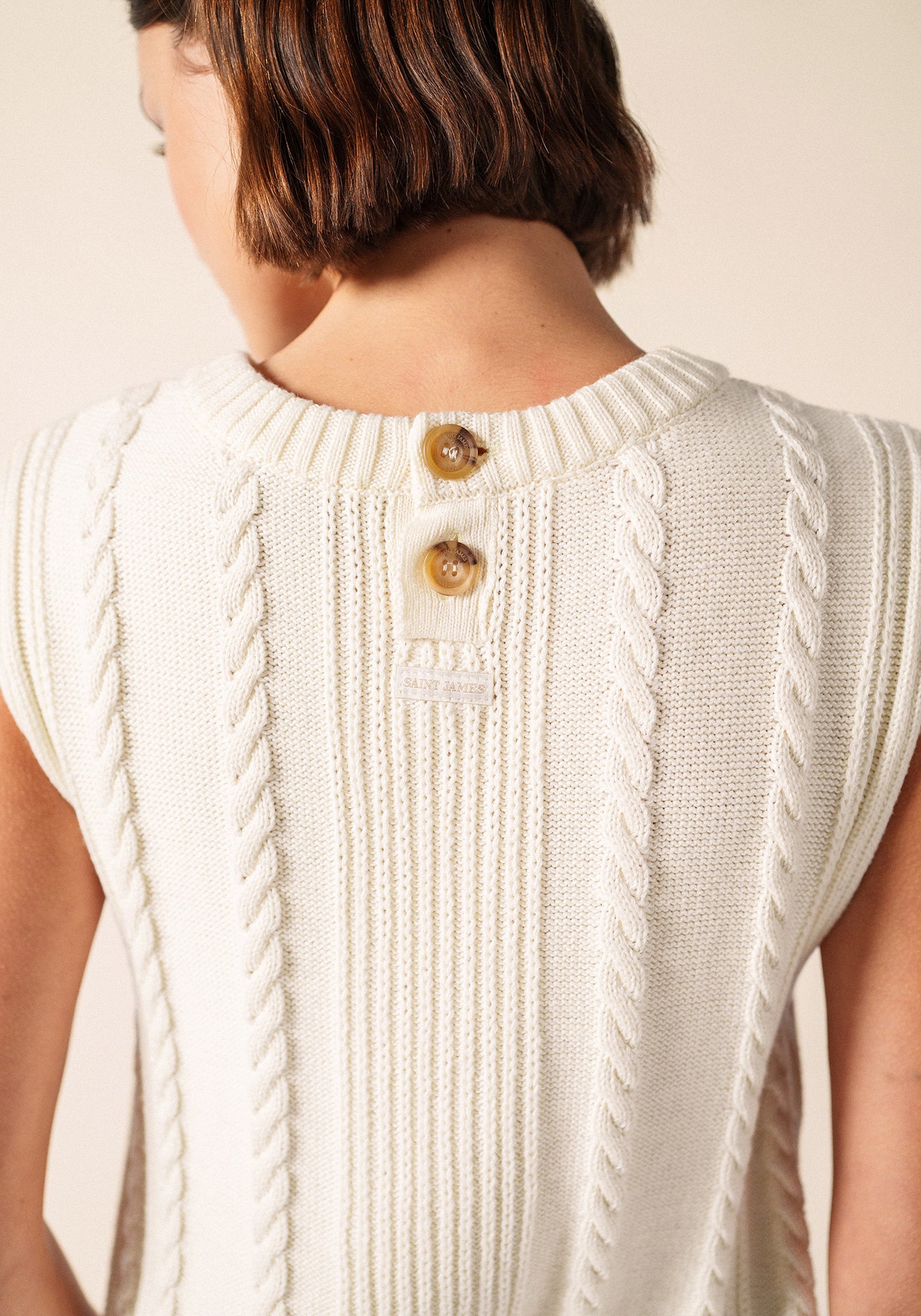 VAL D'AZUN Sweater Vest (IVORY)