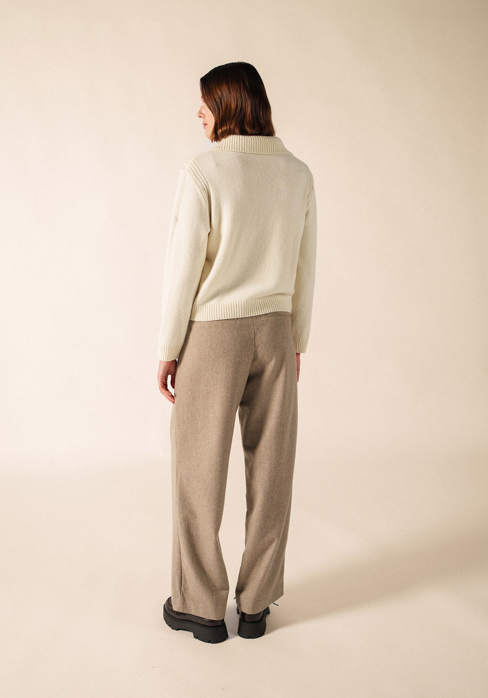 PORTUNE Sweater (IVORY / BURGUNDY)