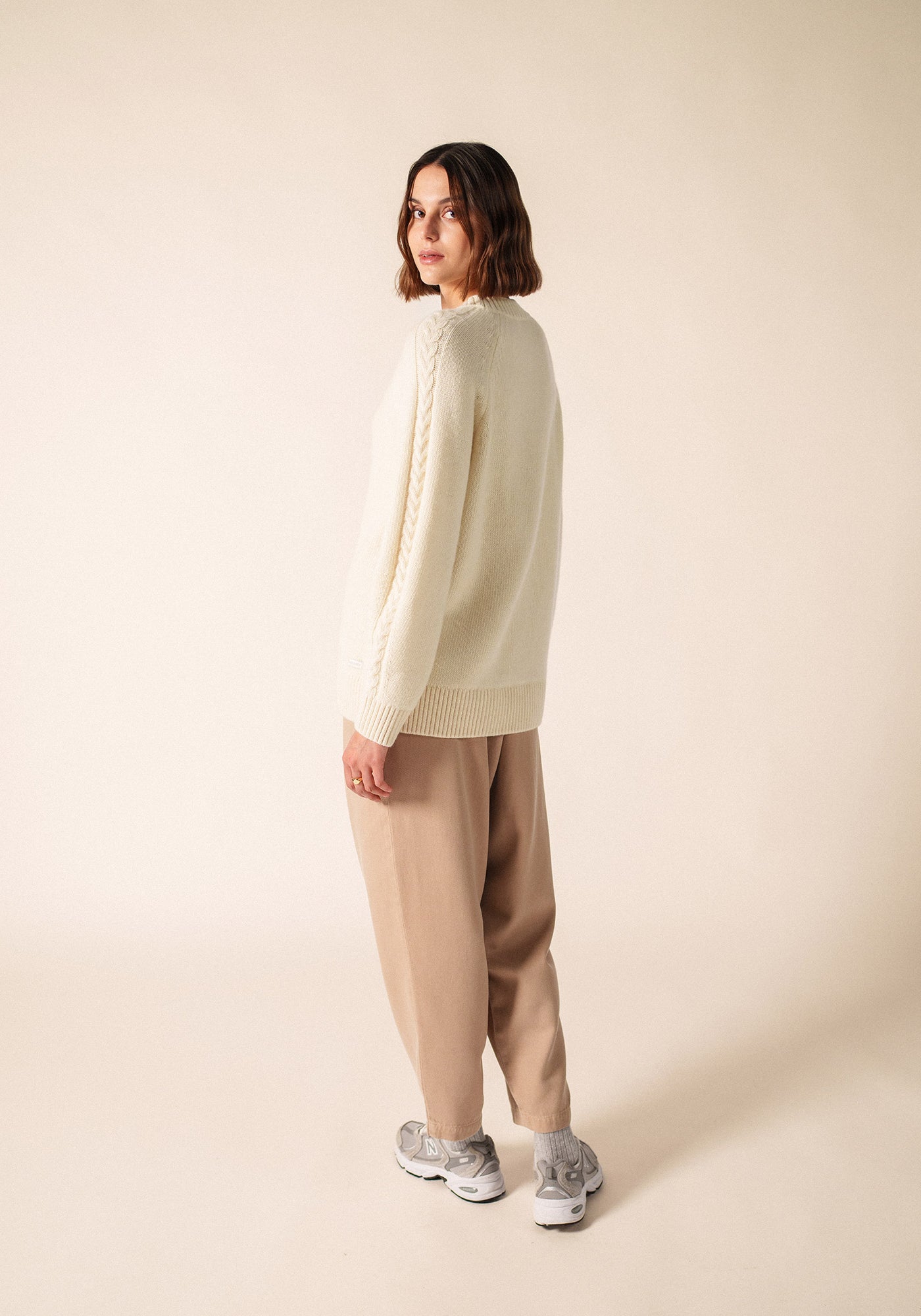GLASGOW Cardigan (IVORY)